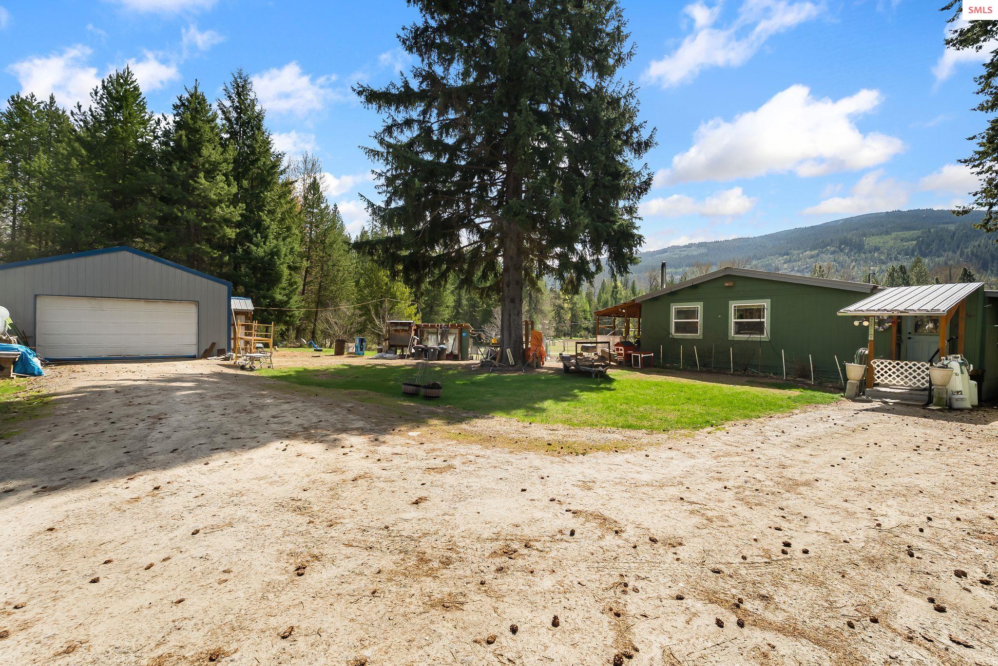 Property photo 3 for 3464 Upper Pack River Rd