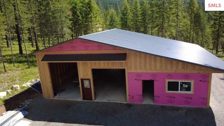 Front exterior of 85 Cutlass Ln