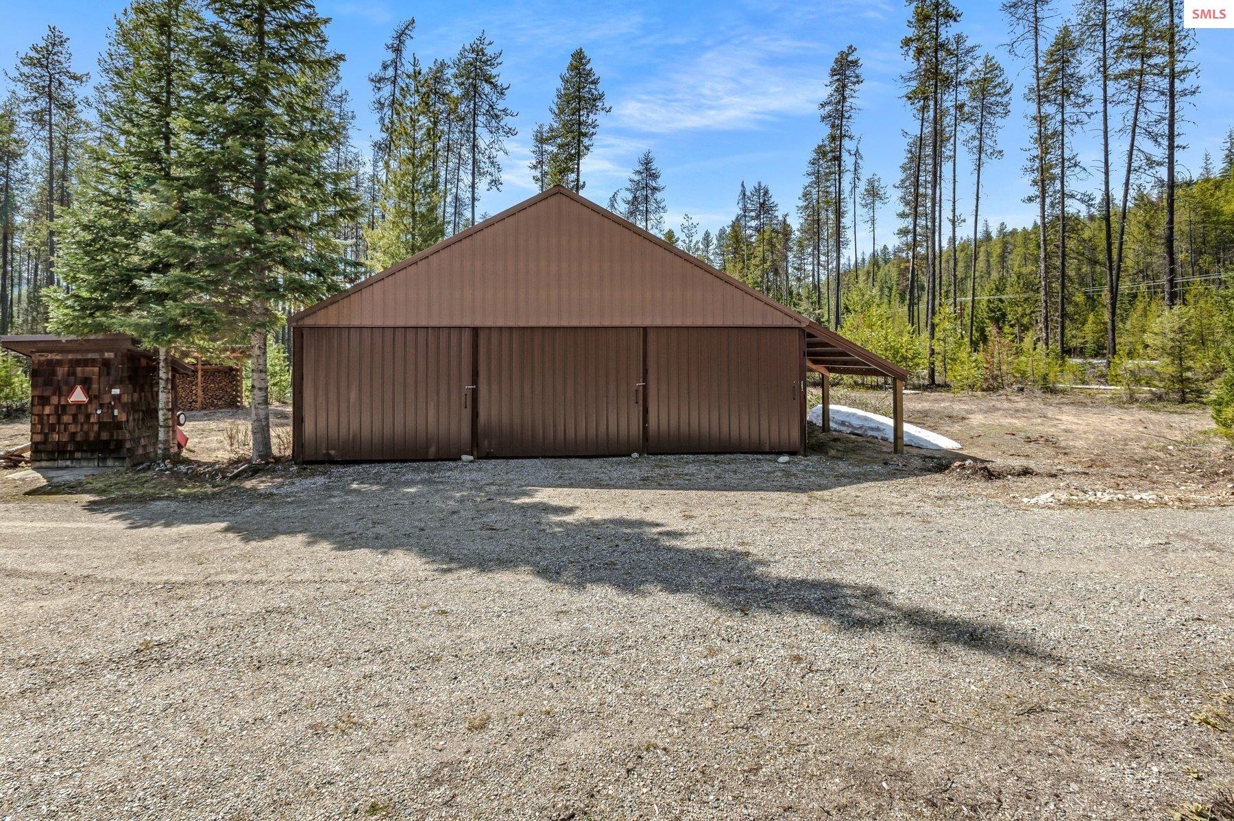 Property photo 3 for 762 Reeder Bay Road