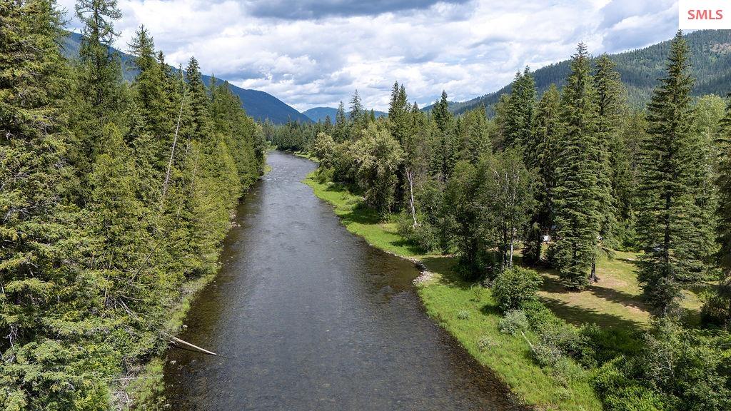 Property photo 3 for 5574 Moyie River road
