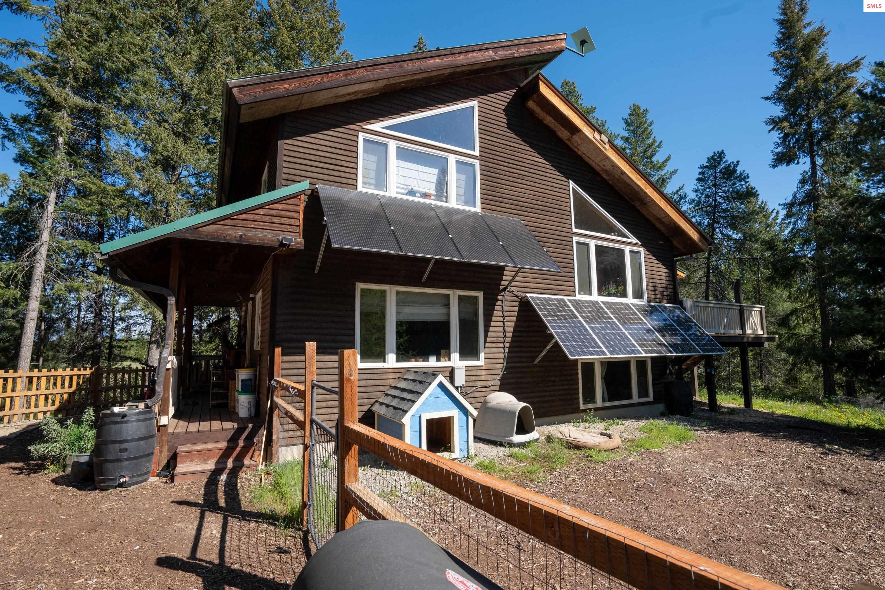 Property photo 3 for 450 Coyote Way