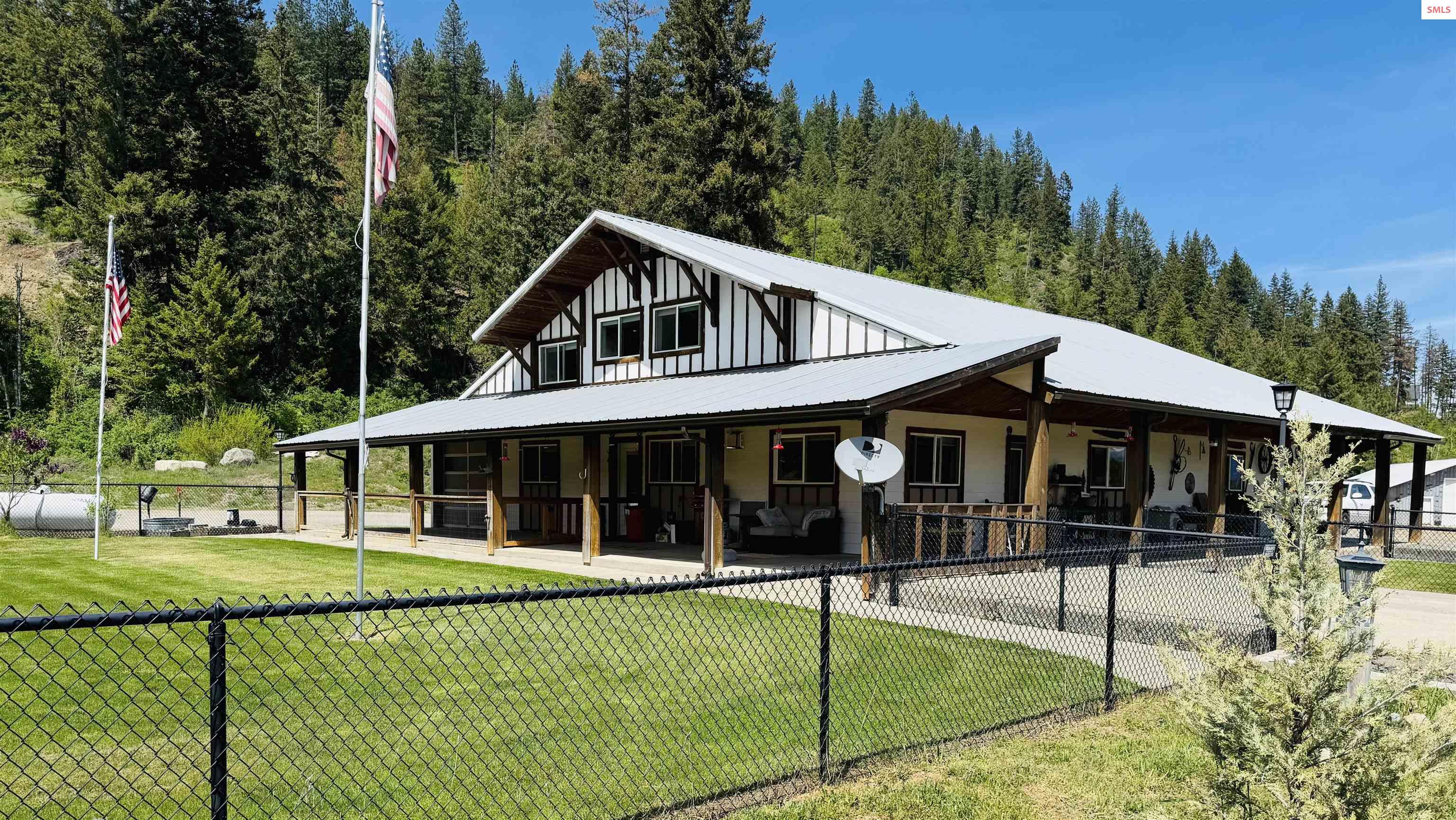 Front exterior of 1870 Highway 57