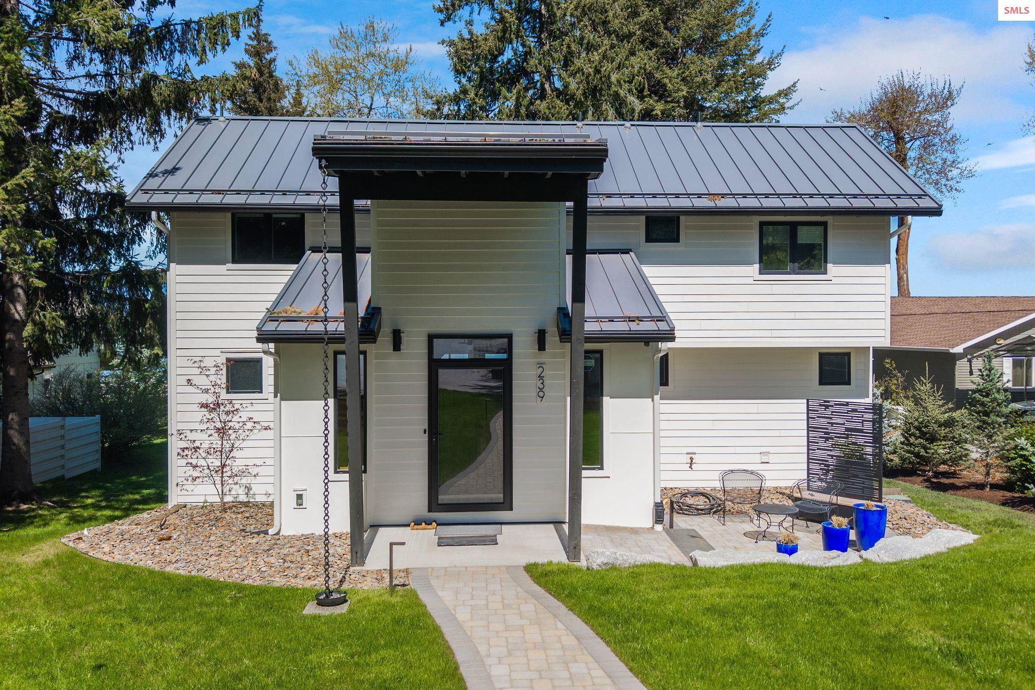Front exterior of 239 Pierce Ln