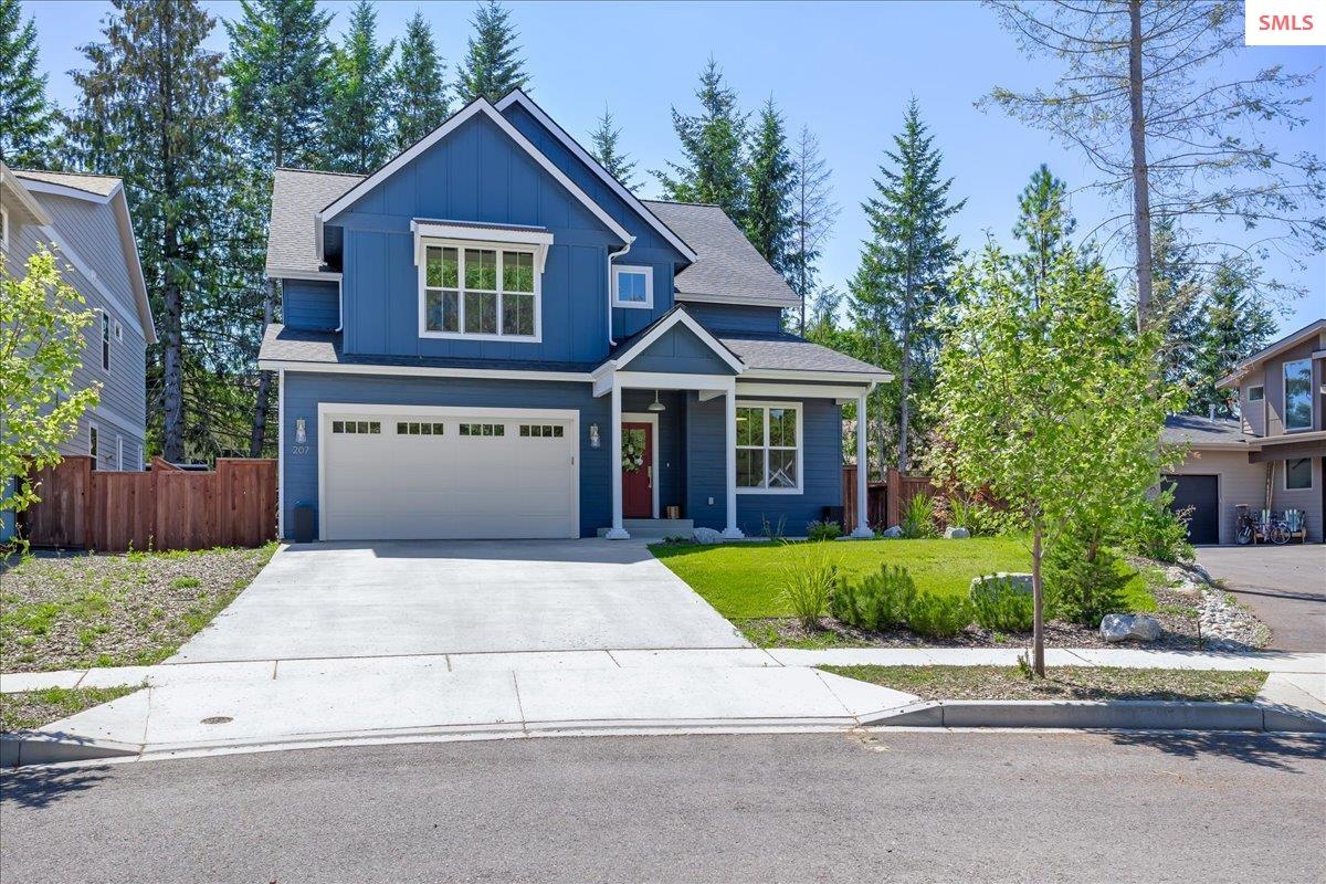 Property photo 3 for 207 Madera Drive