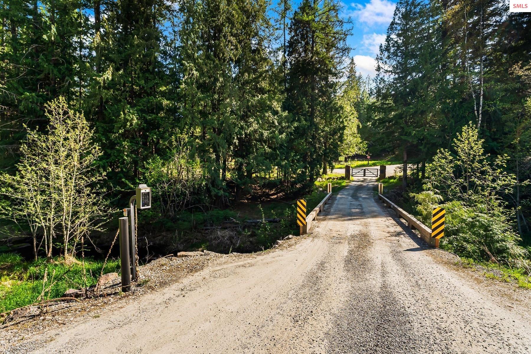 Front exterior of 261 Hawkwind Trail