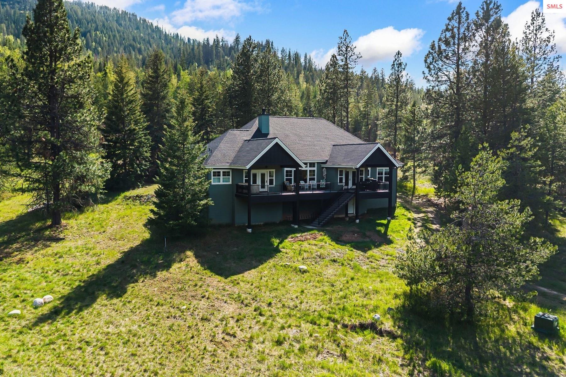 Property photo 2 for 261 Hawkwind Trail