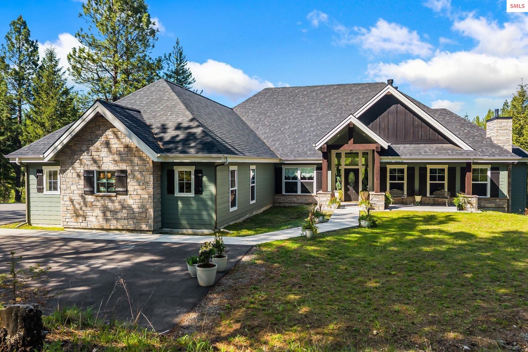 Property photo 3 for 261 Hawkwind Trail