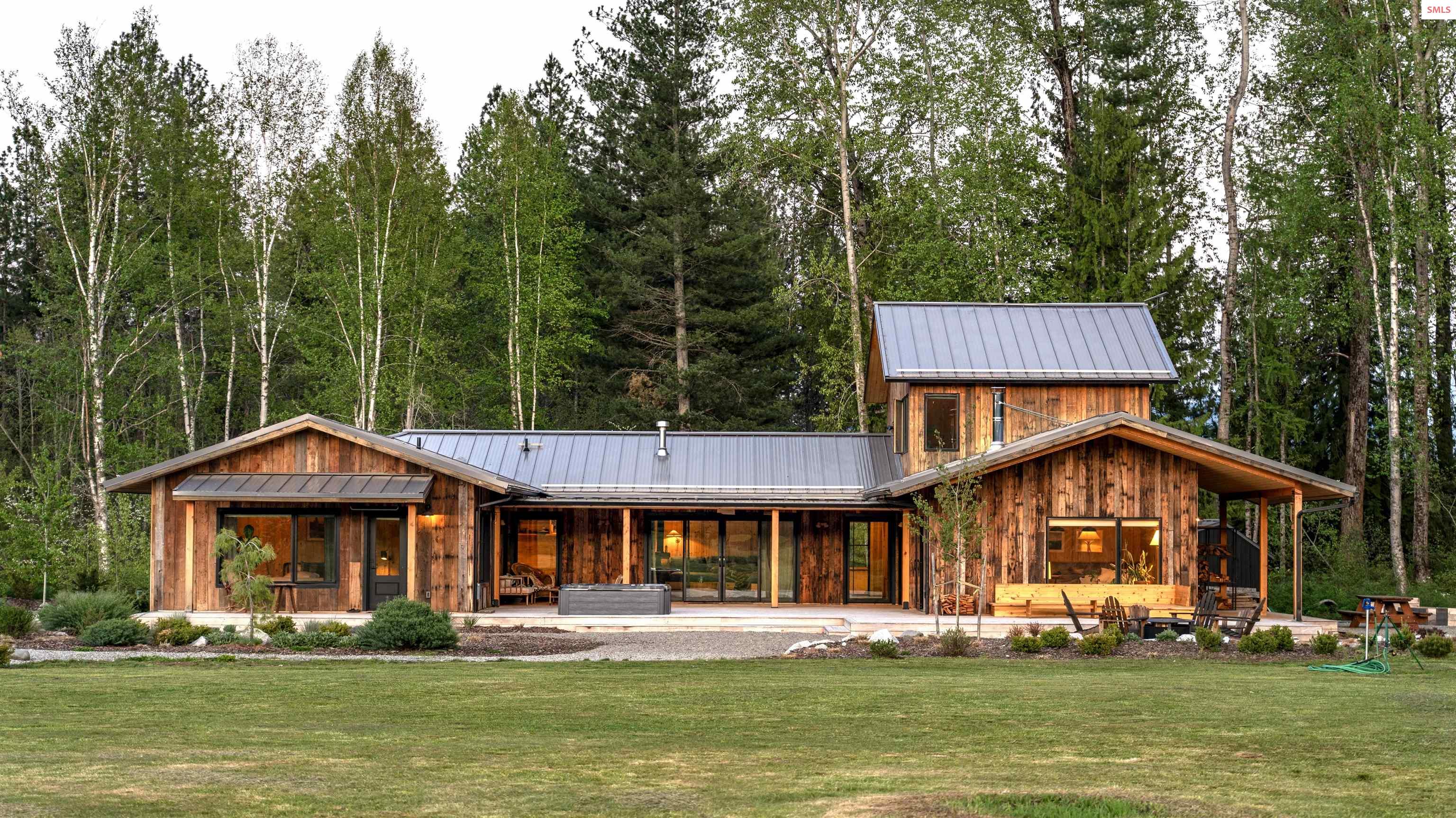 Front exterior of 202 Siskin Ln