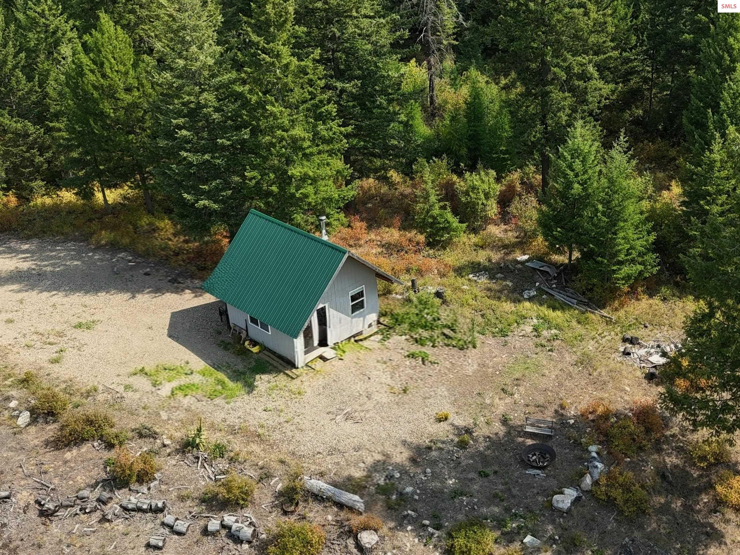 Property photo 3 for 1882 Smith Lake Rd