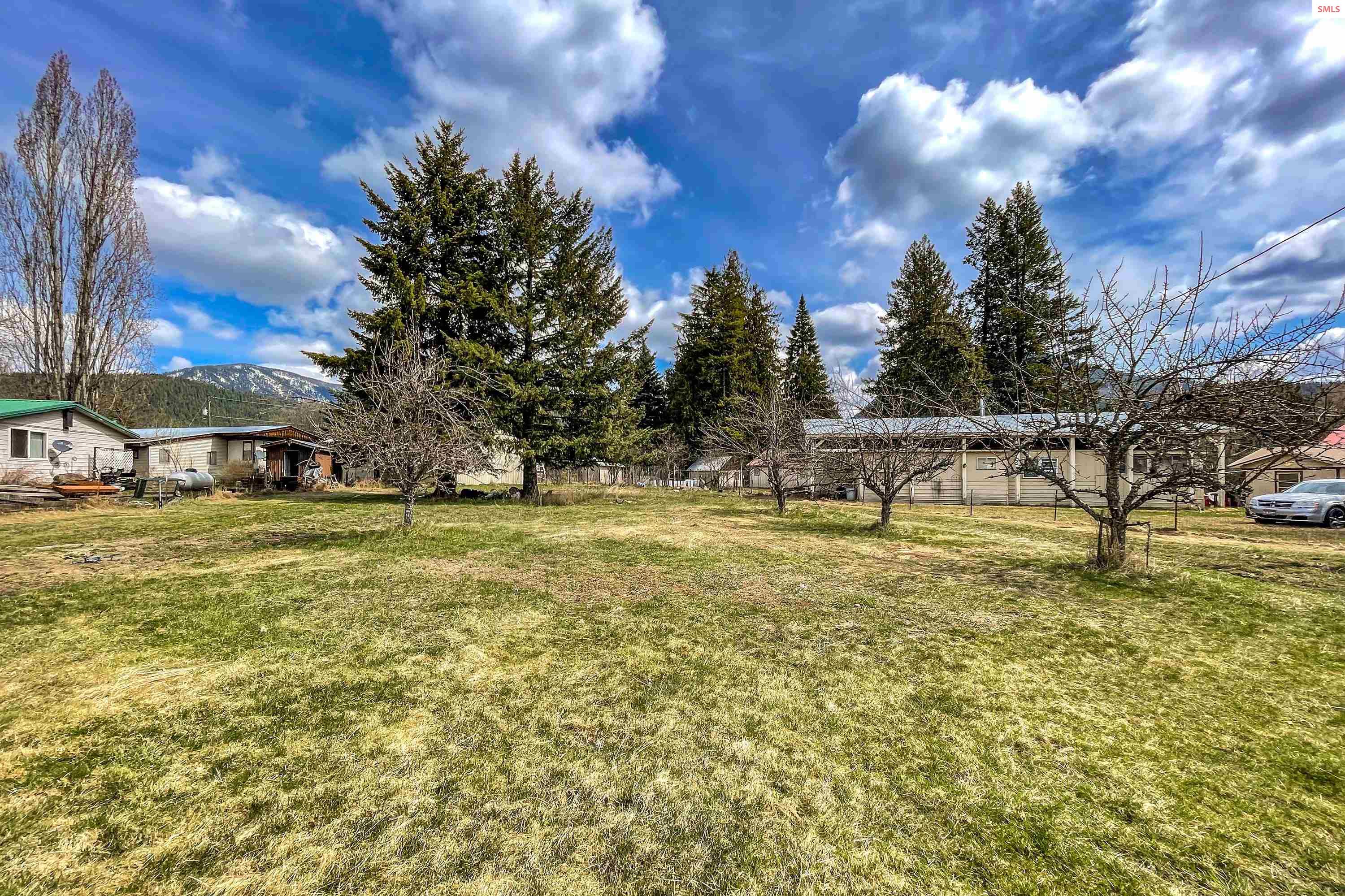 Property photo 2 for 400 Highway 200