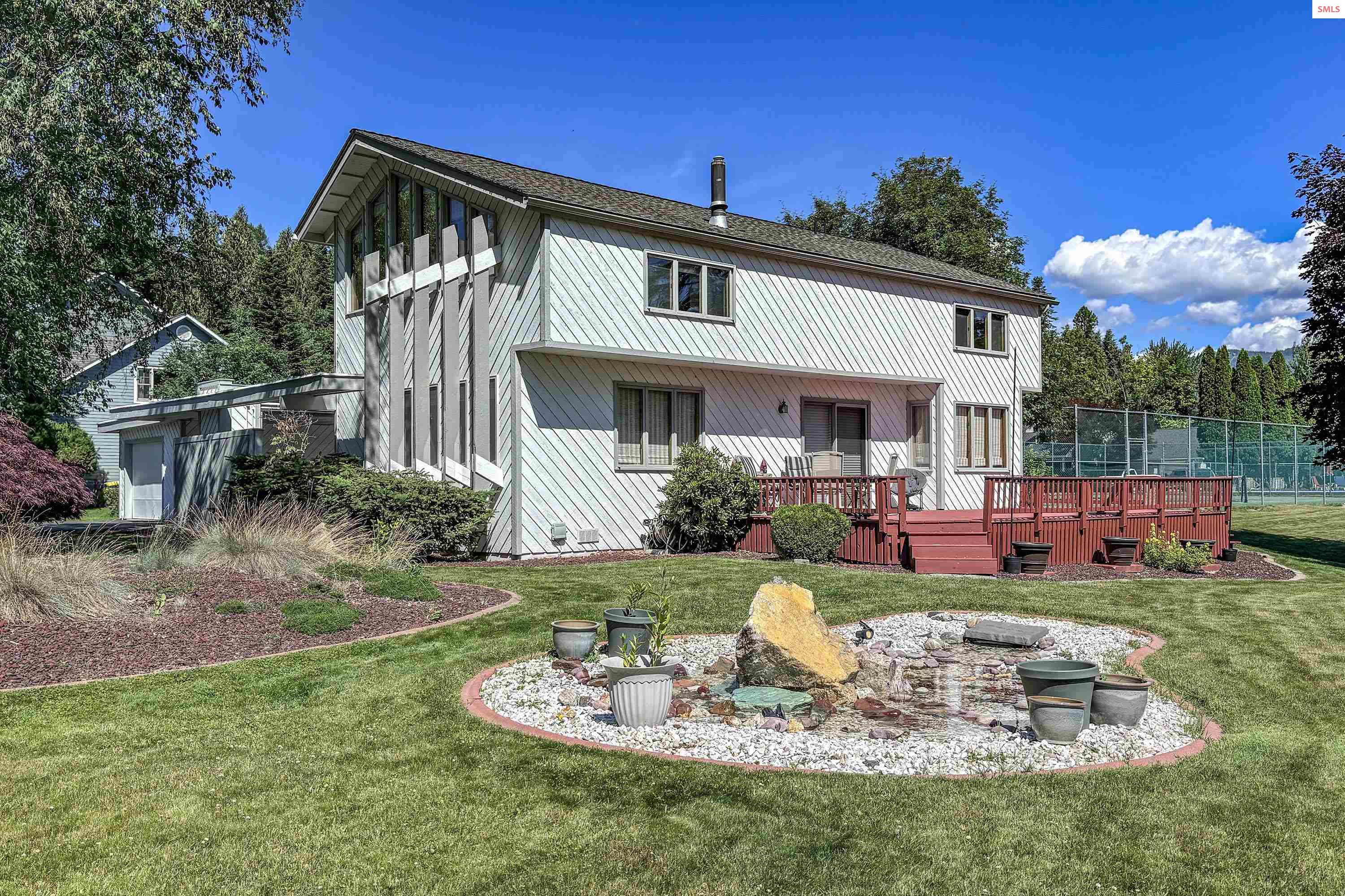 Front exterior of 1710 Westwood Drive