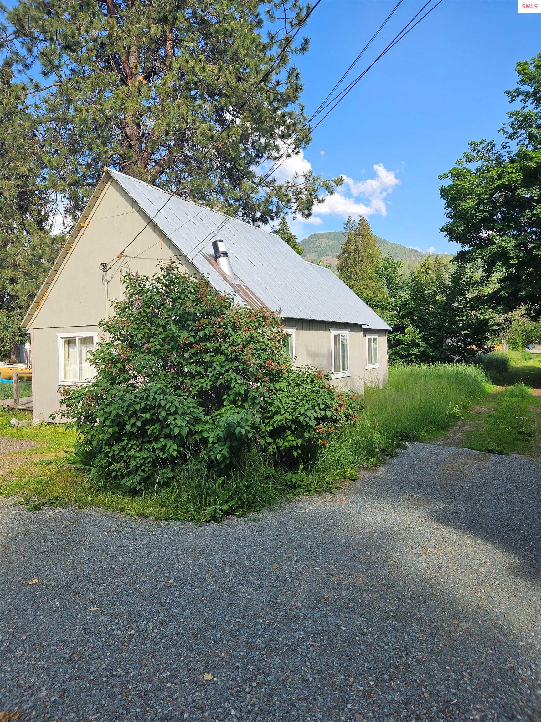 Property photo 3 for 104 Mill Street