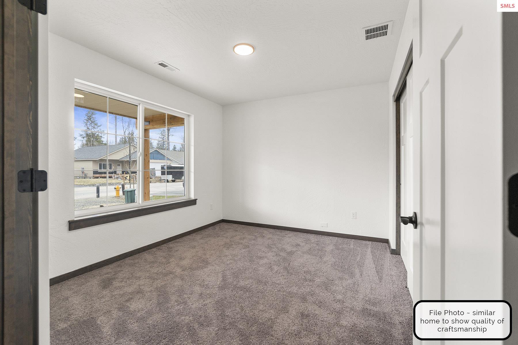Property photo 3 for Lt 2 Blk 3 Valley St S