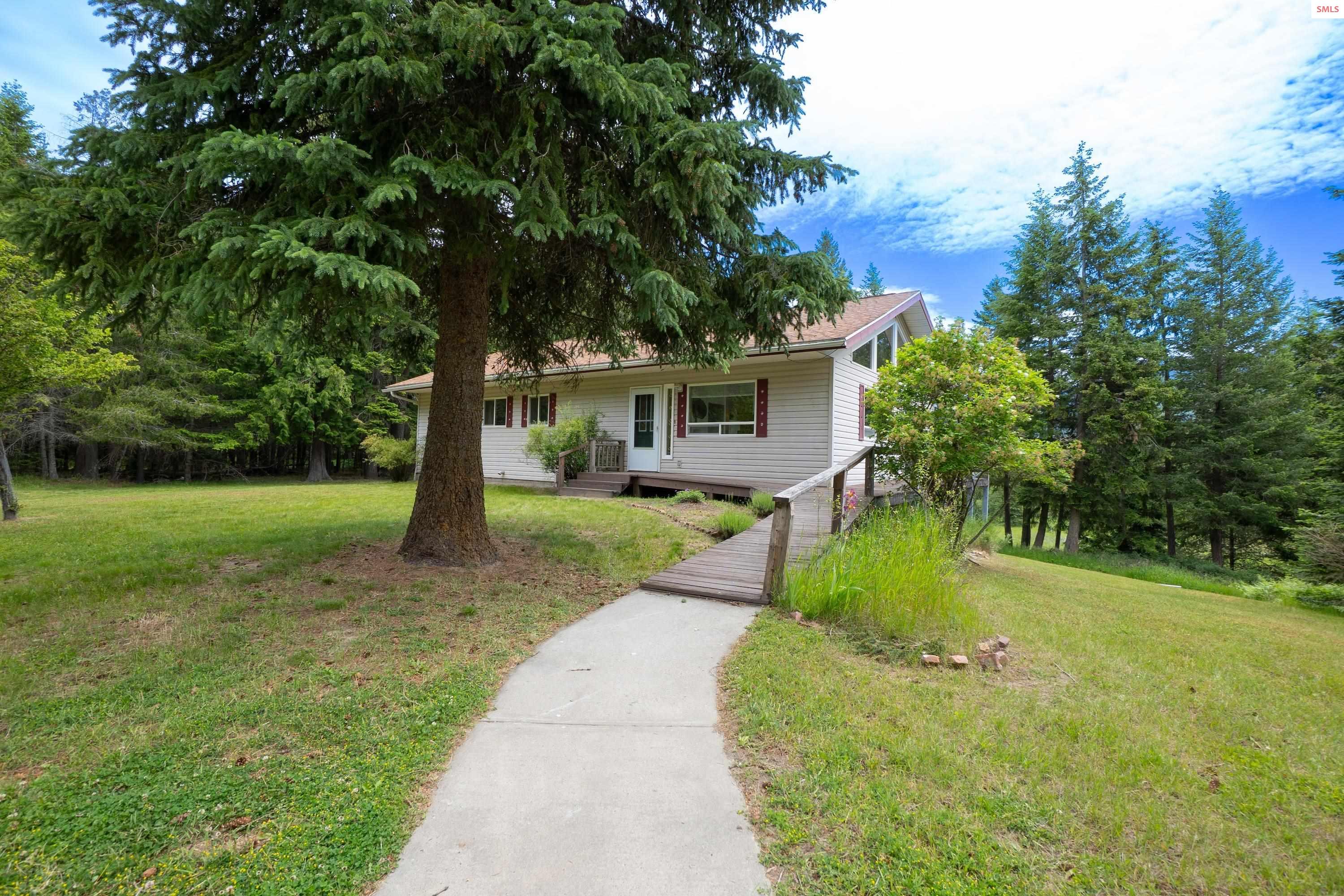 Property photo 3 for 3228 Kootenai Trail Rd