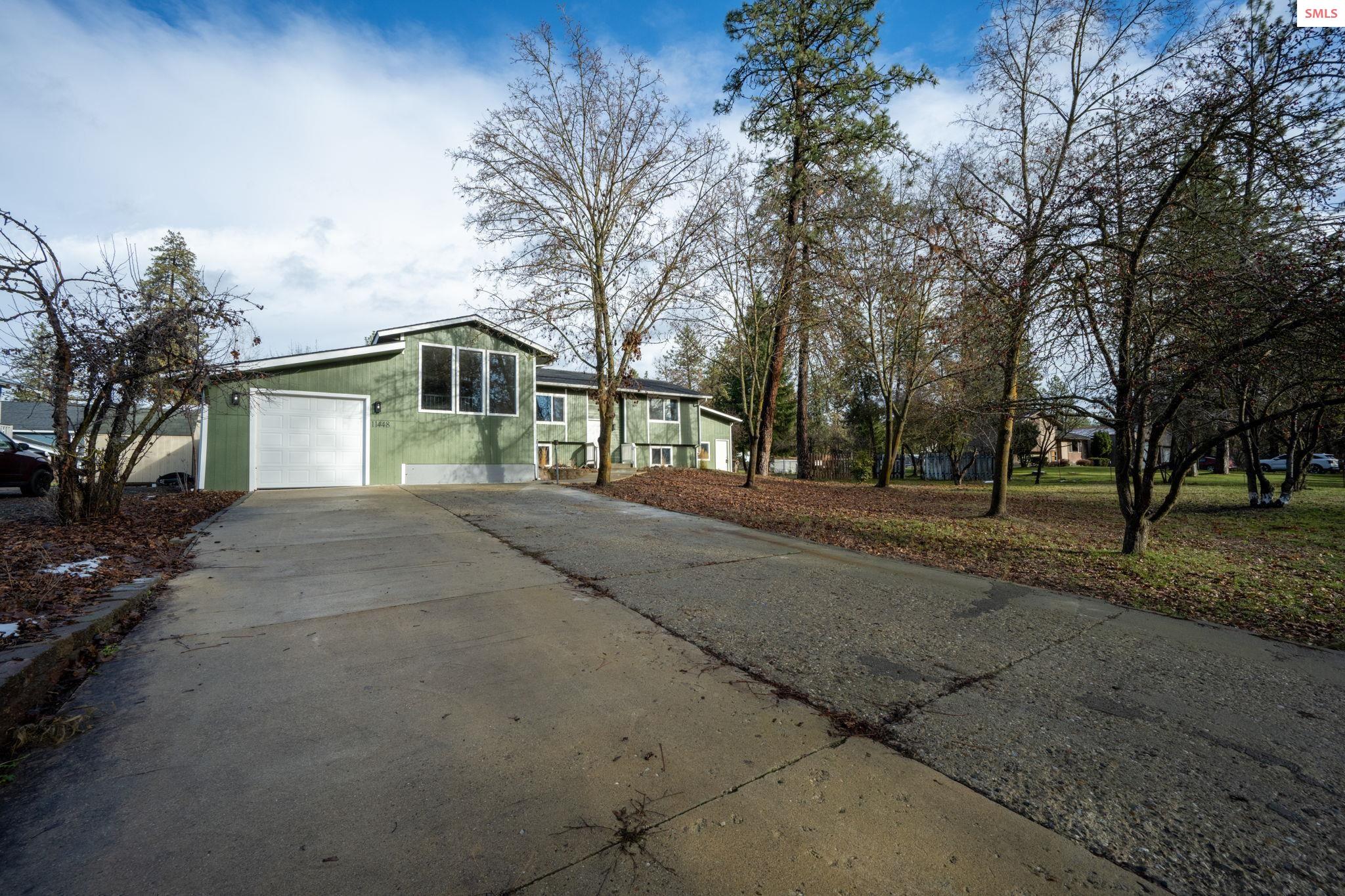 Property photo 2 for 11448 Meadowview Ln