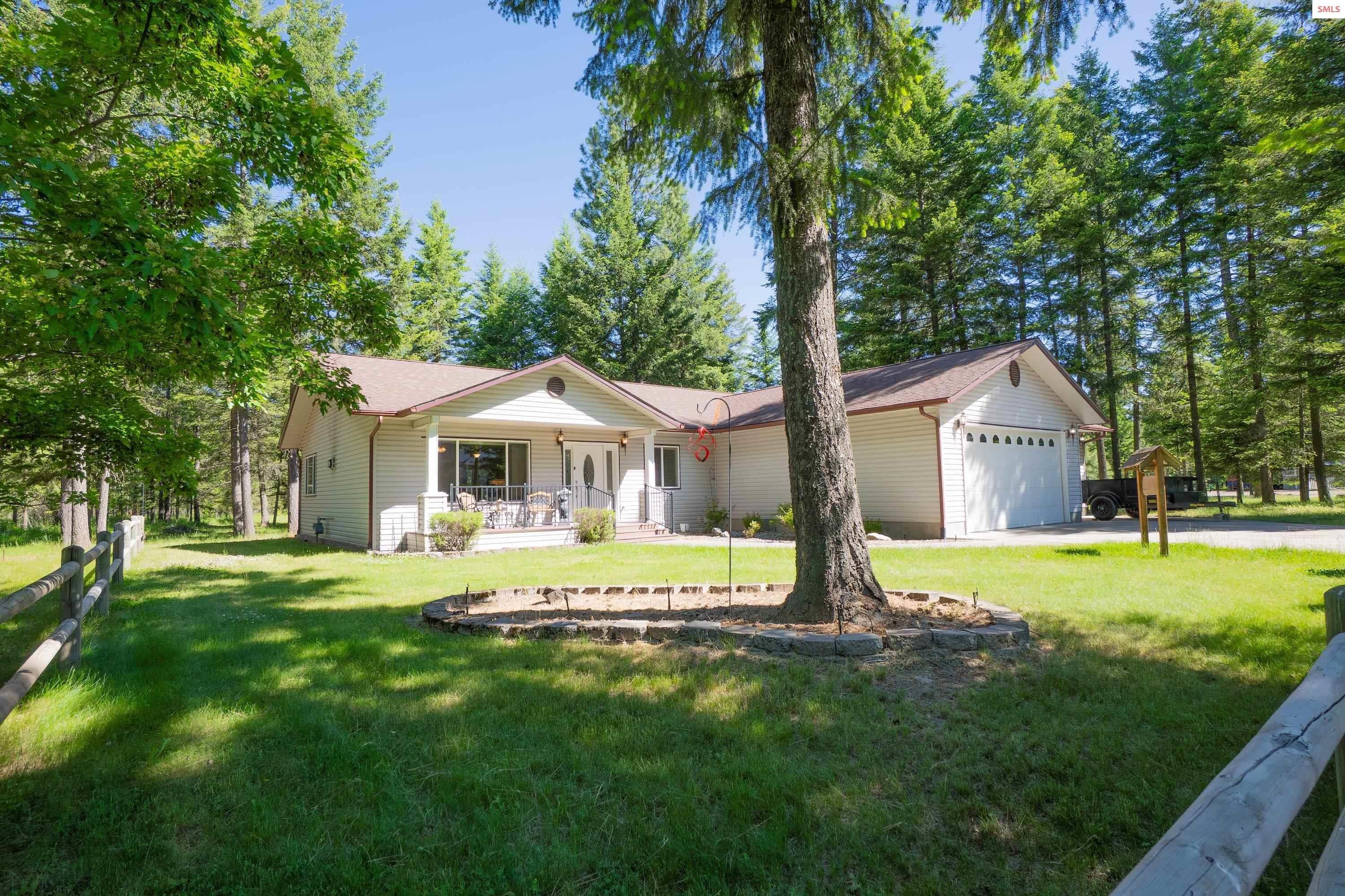 Front exterior of 14 Whispering Lane