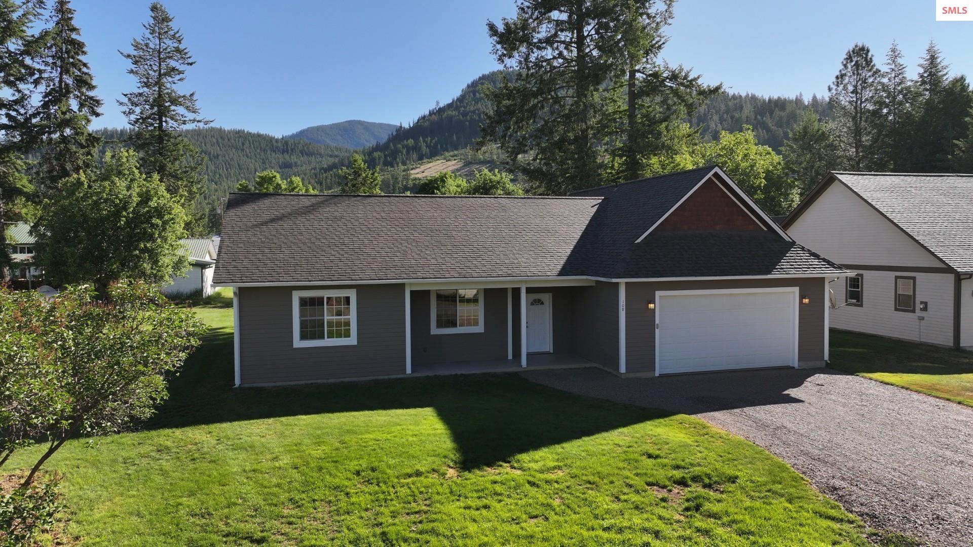 Property photo 2 for 108 9th Avenue