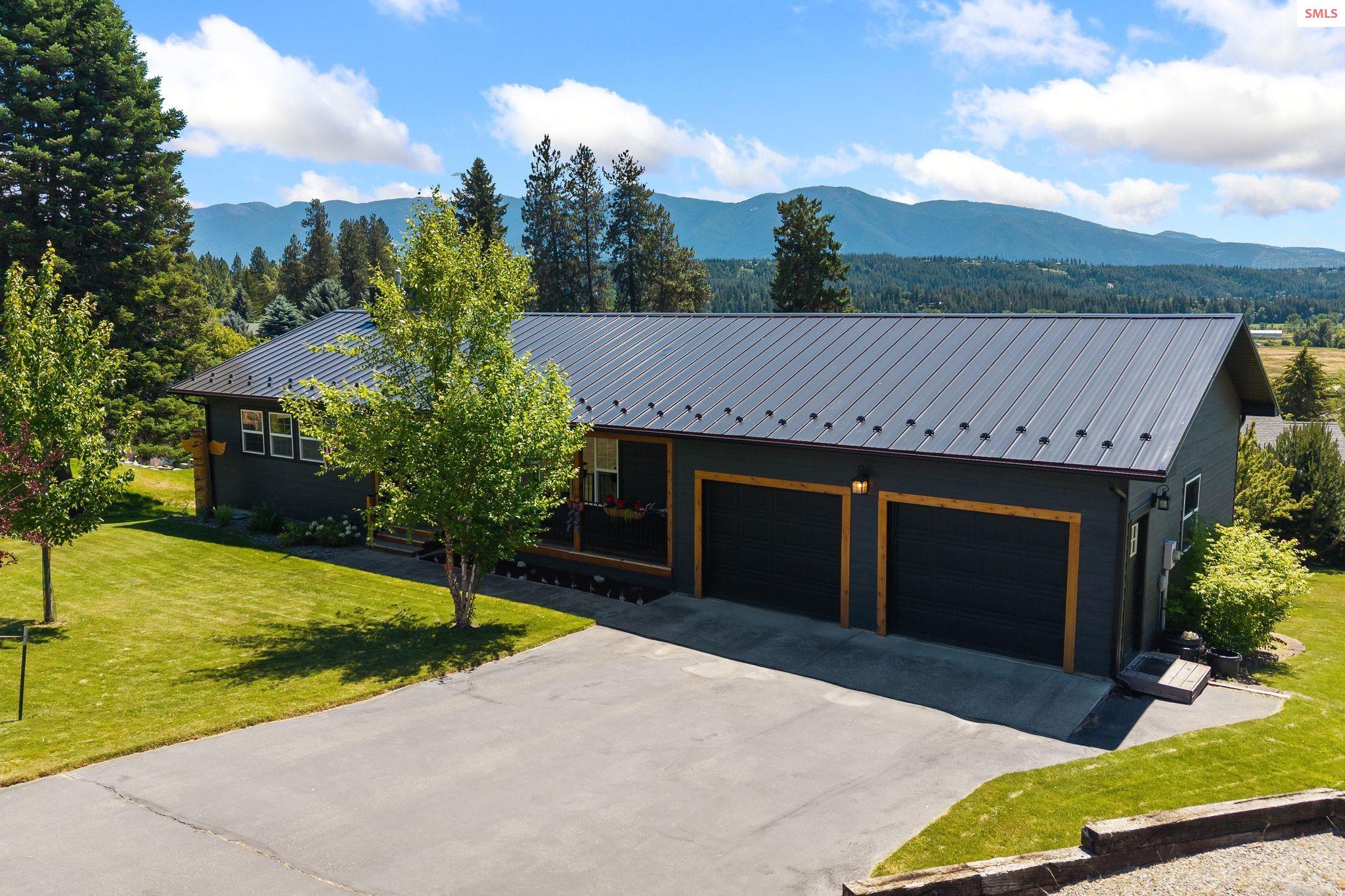 Front exterior of 6872 Westview Drive