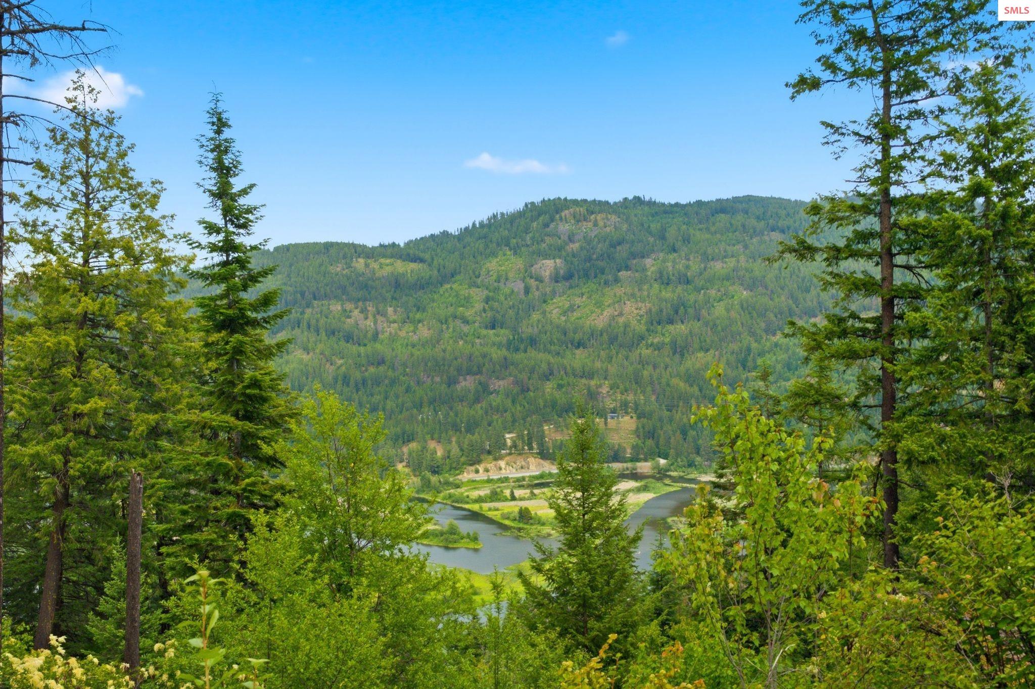 Front exterior of G10 Forest Highland