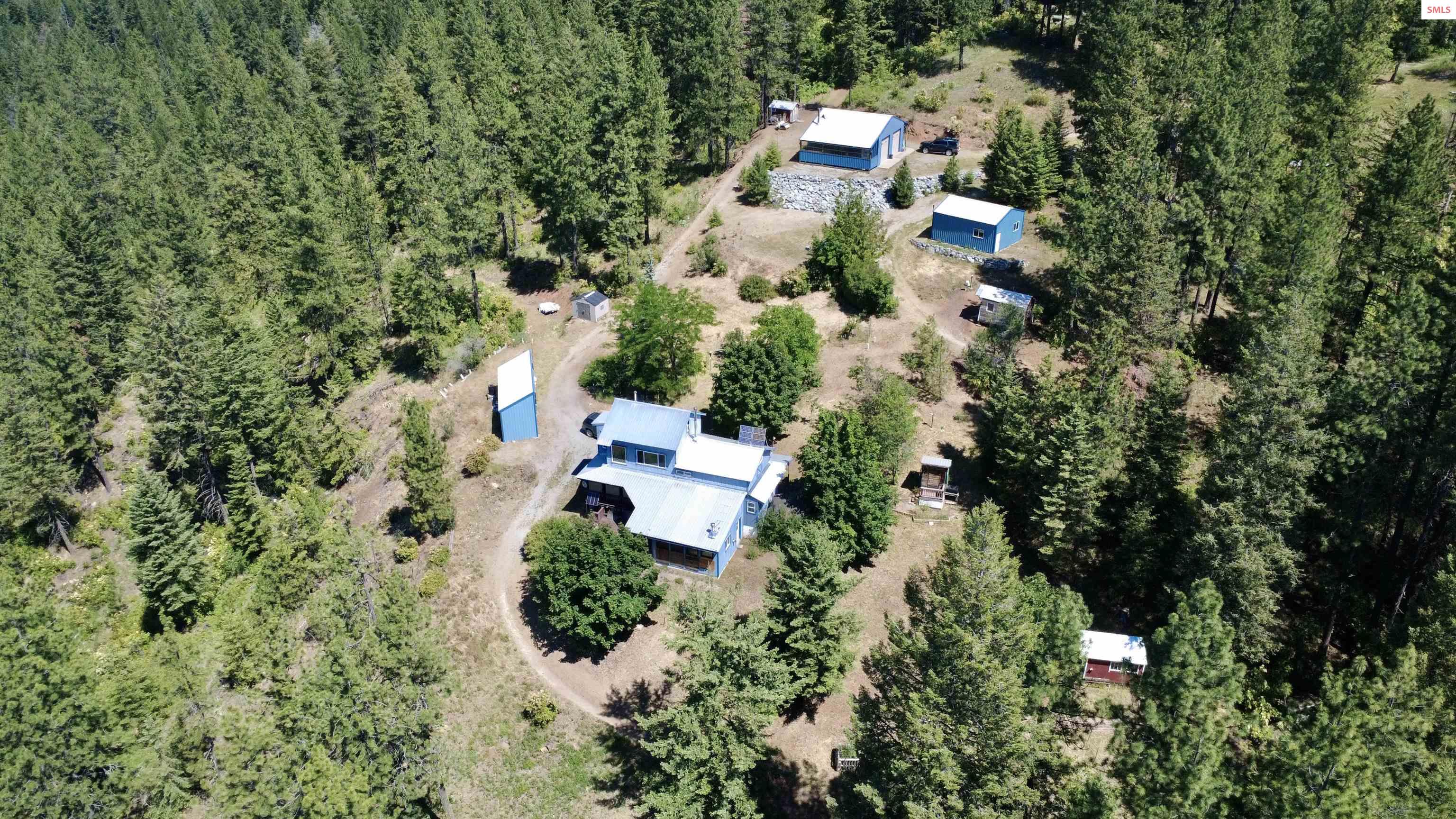 Front exterior of 2000 Gold Cup Mountain Rd