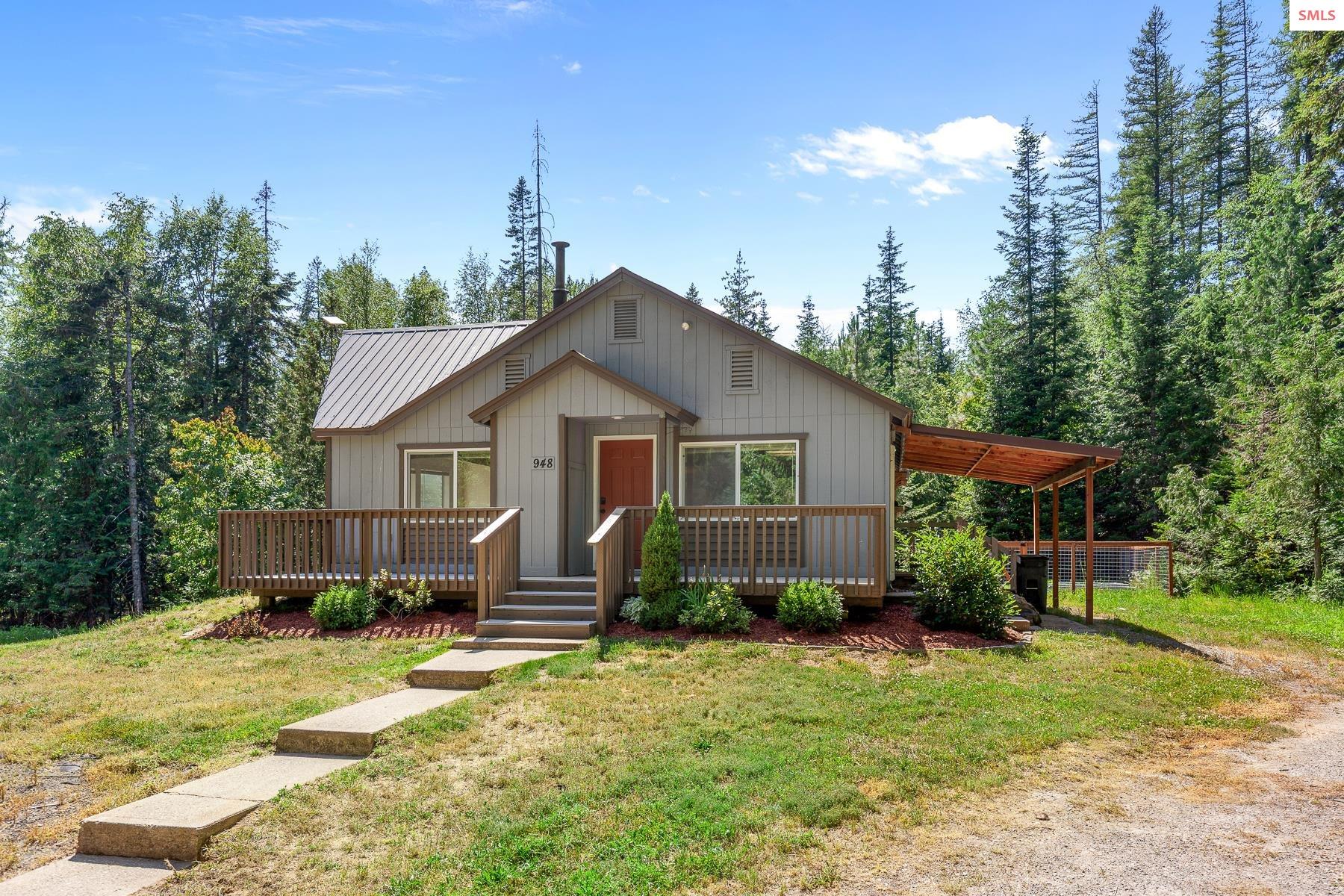 Property photo 2 for 948 Wrenco Rd
