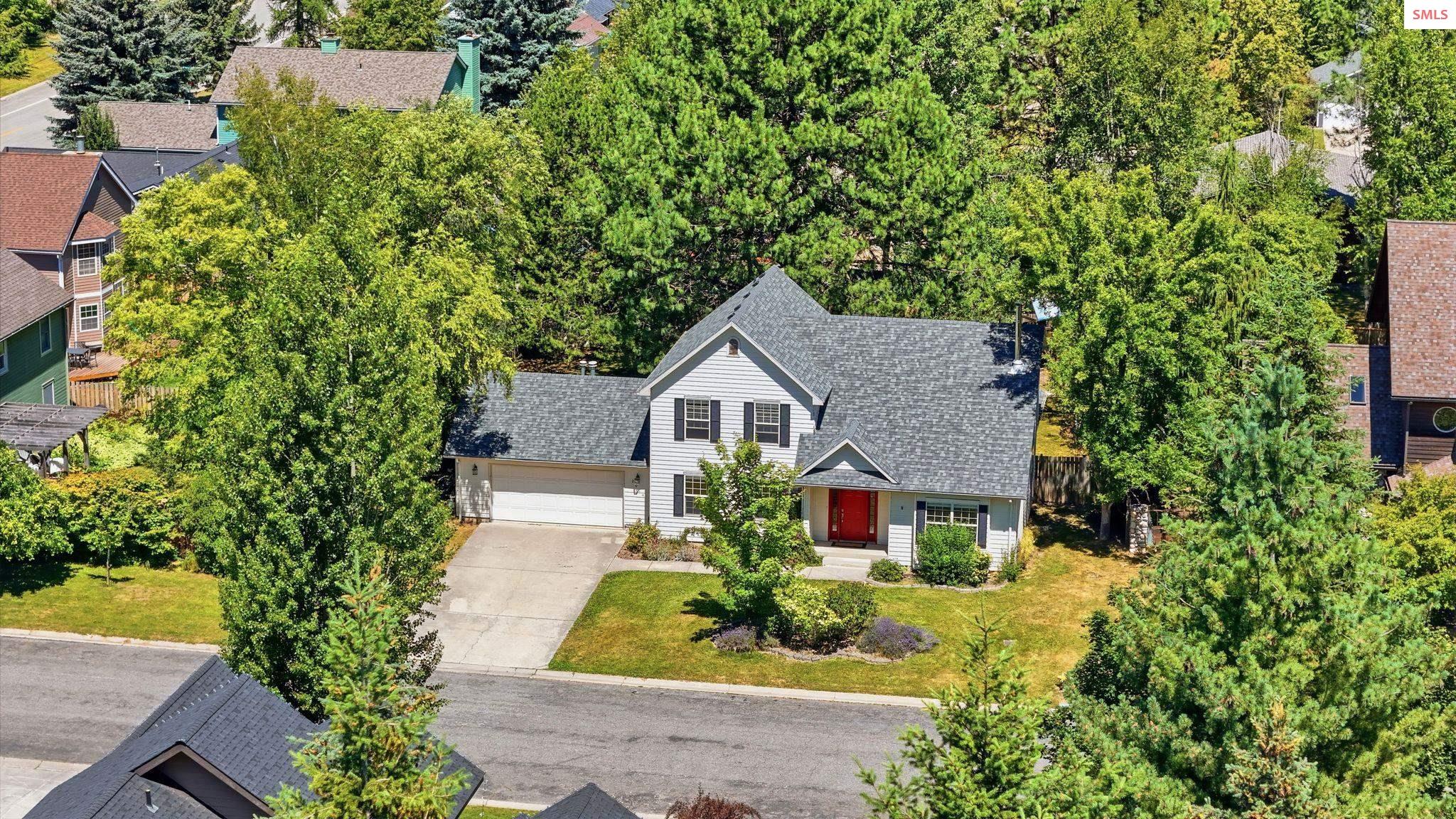 Property photo 2 for 2014 Janelle Way