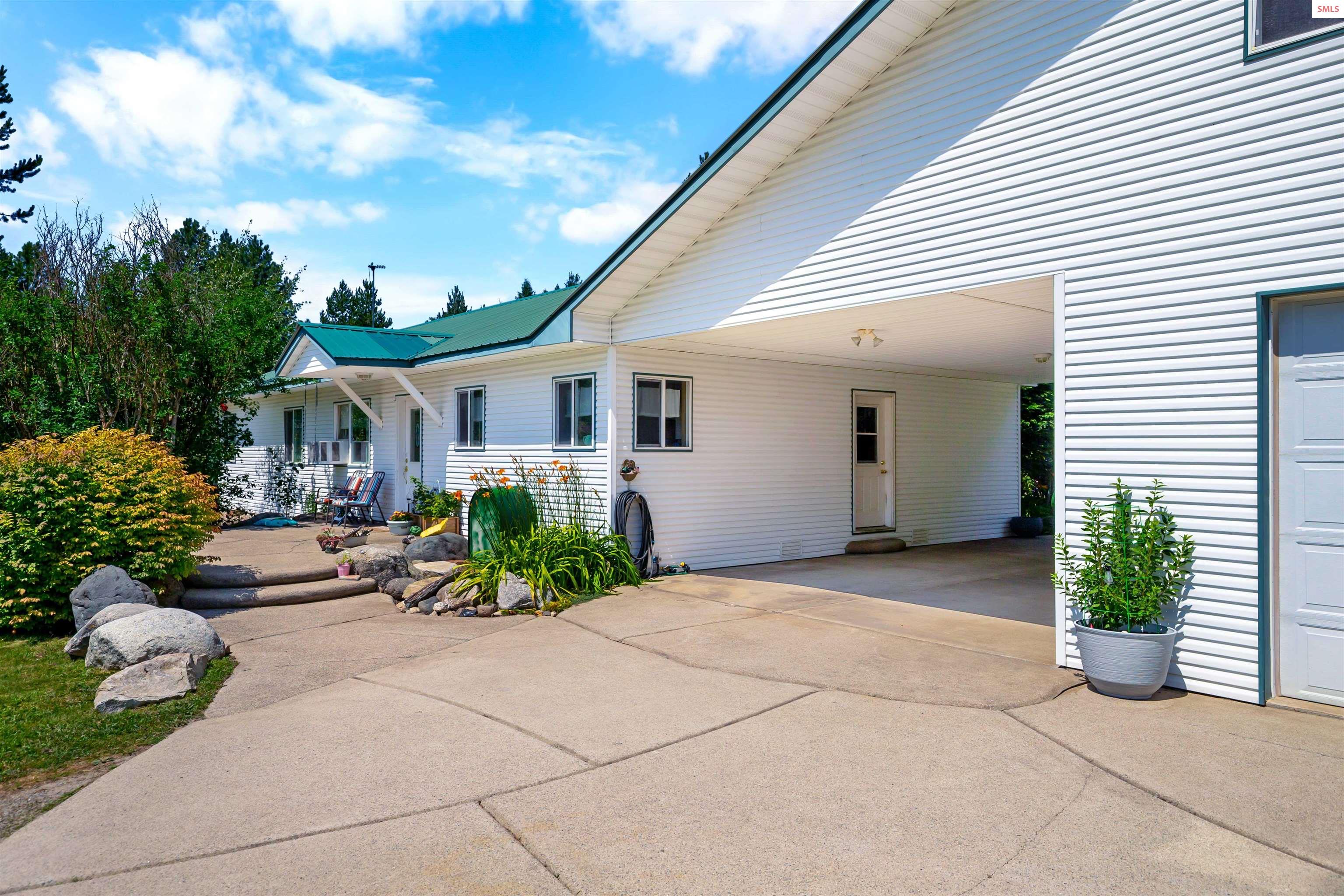 Property photo 3 for 221 Schell Rd.