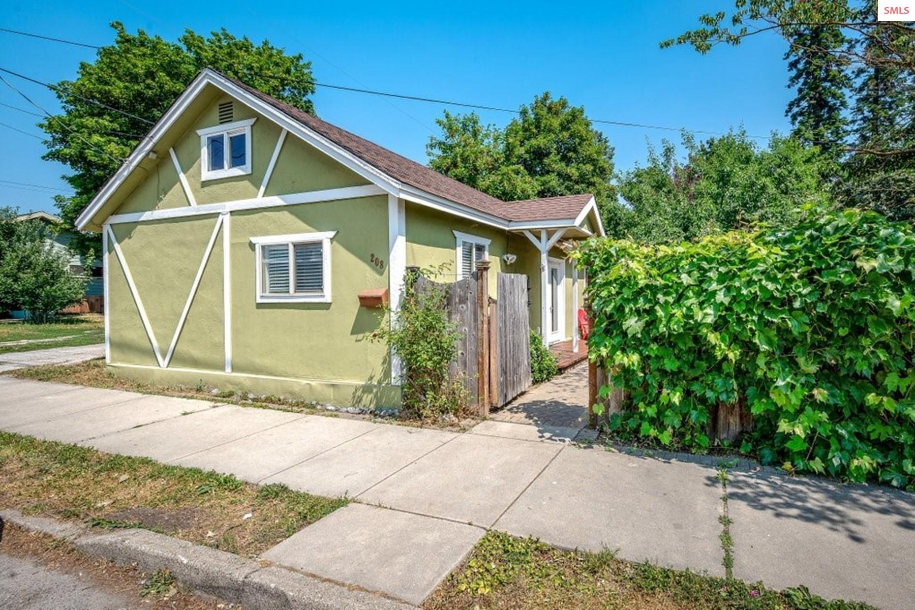 Property photo 3 for 208 Boyer