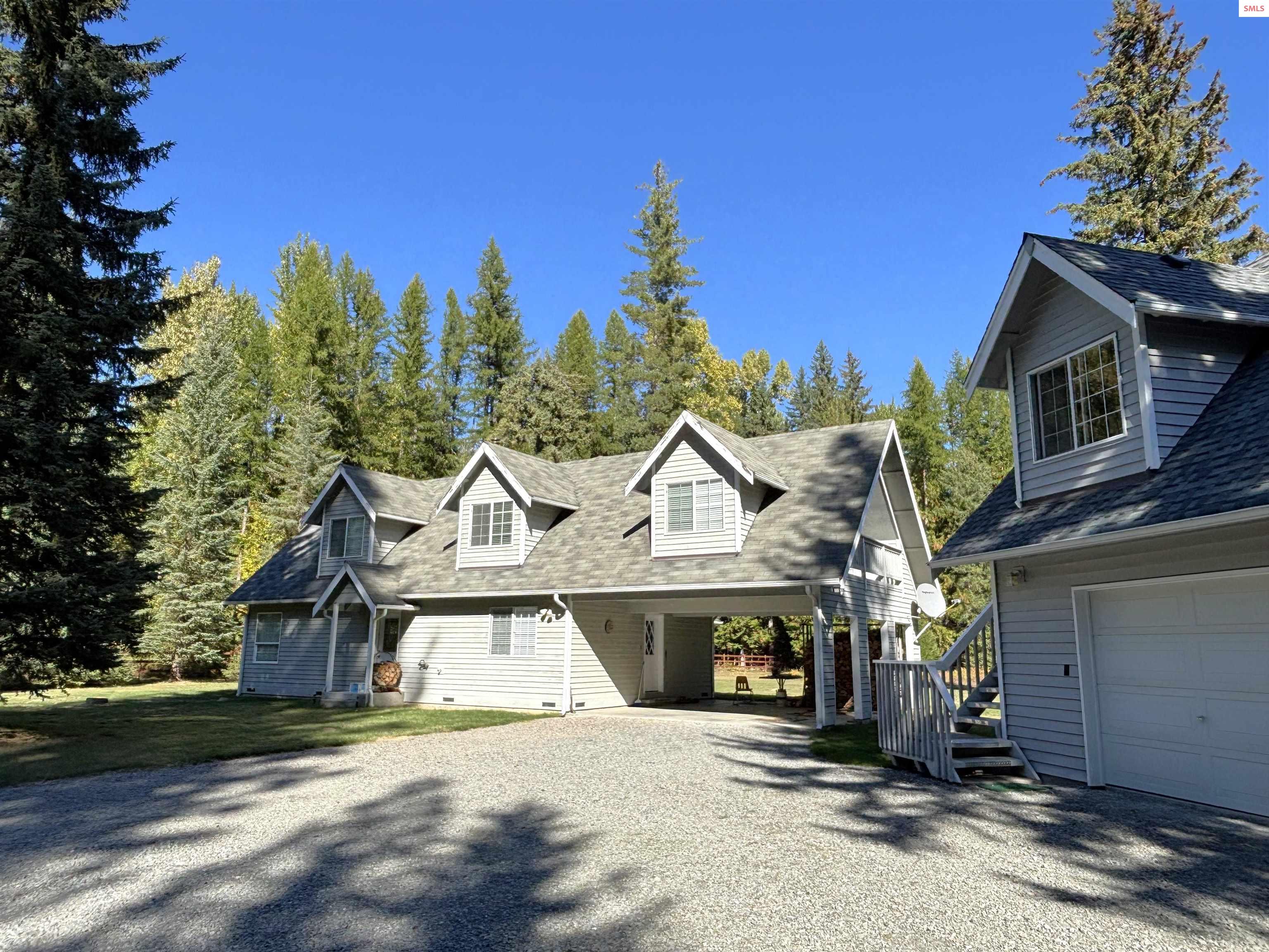 Front exterior of 658 Beaver Creek Rd.