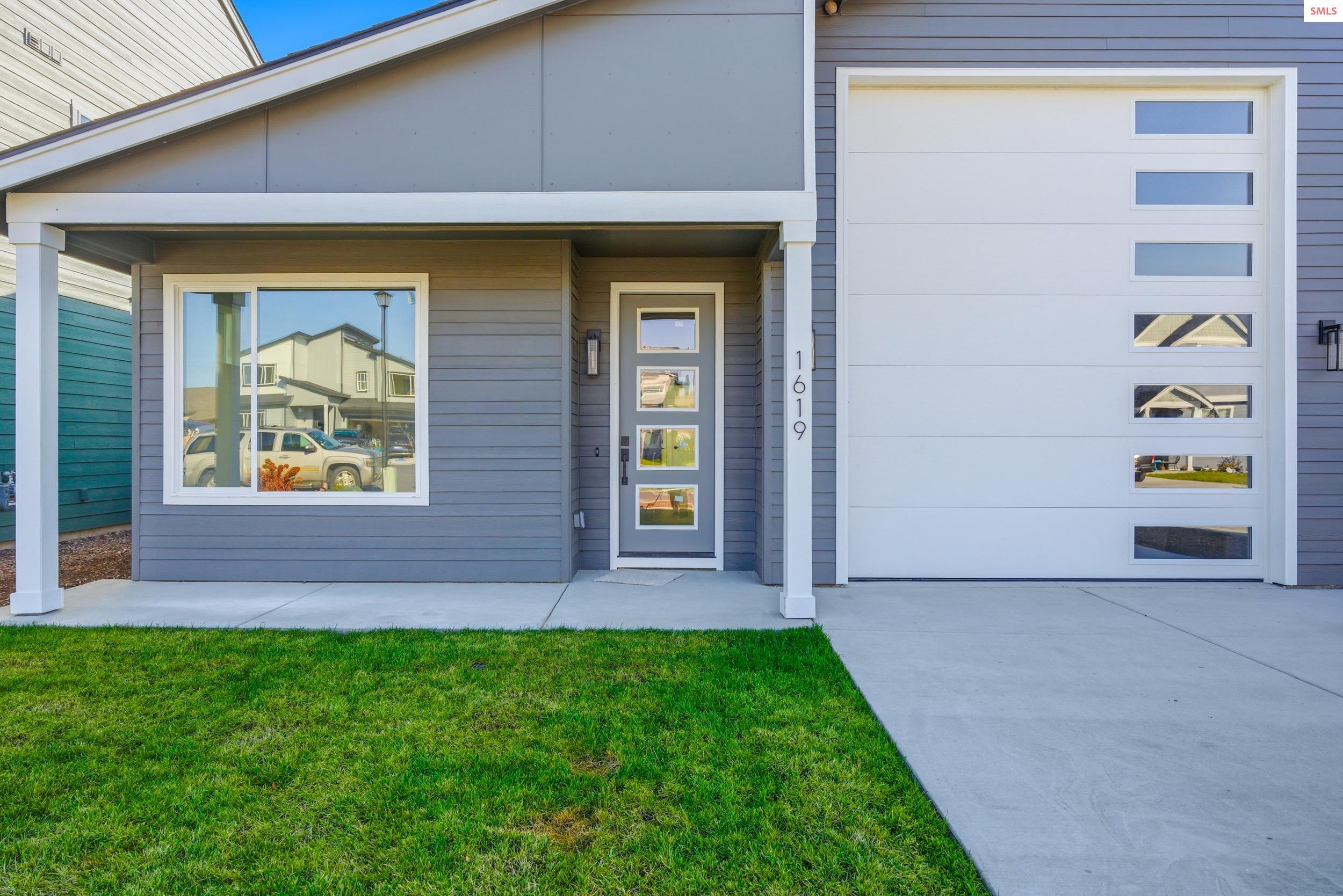 Property photo 2 for 1619 Gondola Ct