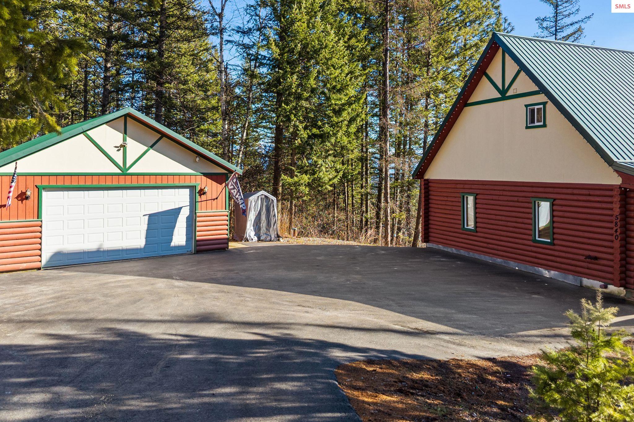 Property photo 2 for 5840 Sagle Road