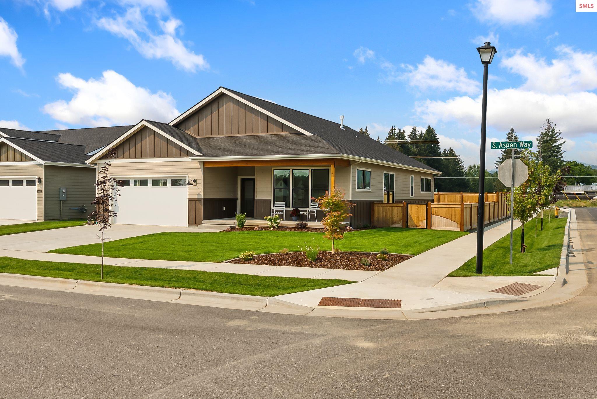 Front exterior of 2113 Aspen Way