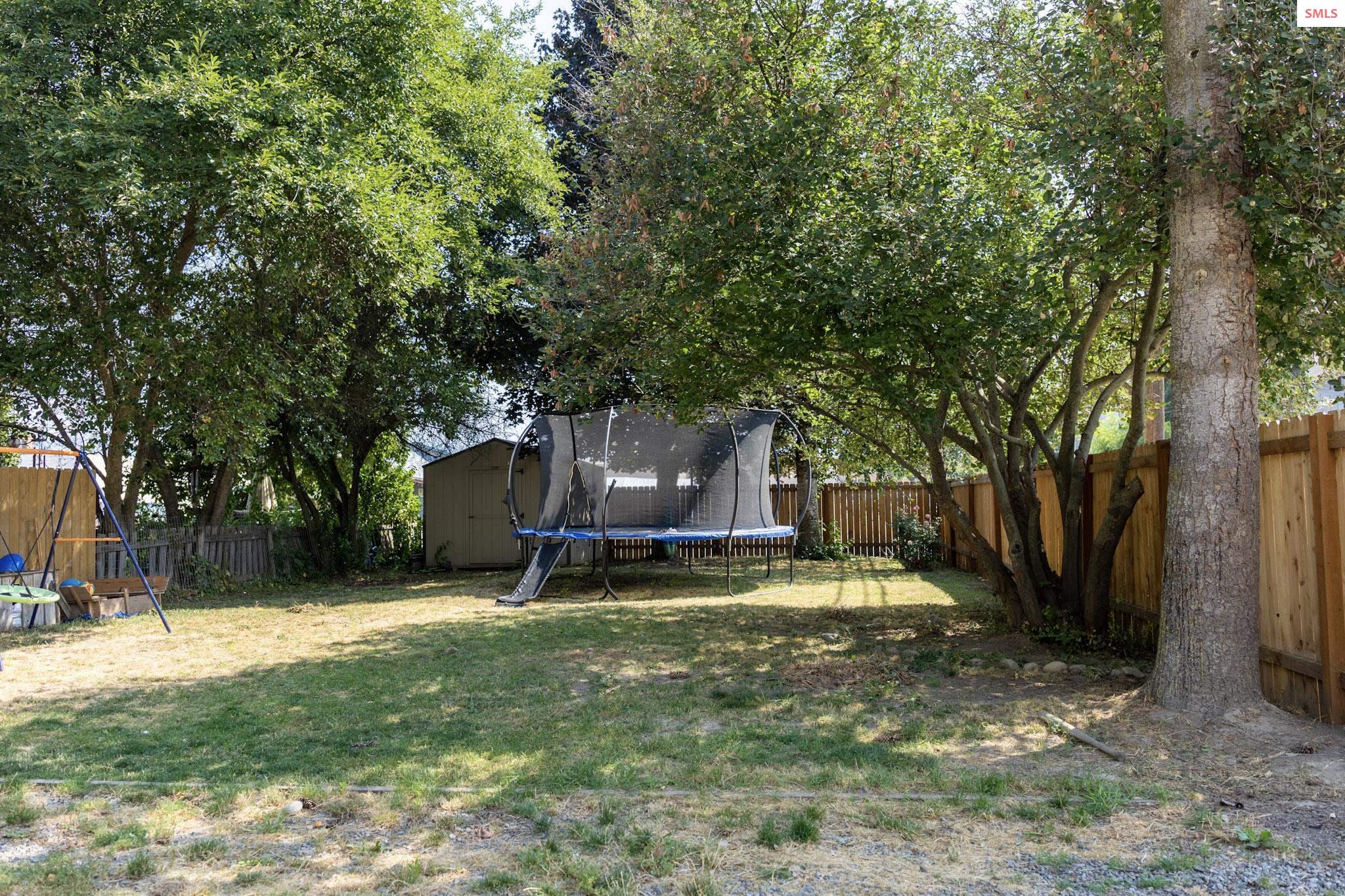 Property photo 3 for 7152 Second Street