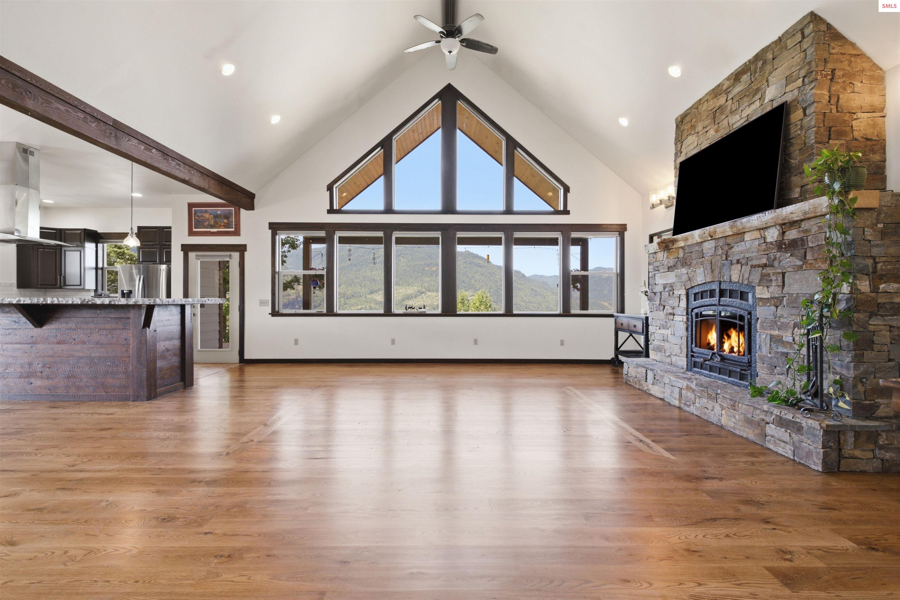 Property photo 3 for 1010 McQuade Gulch Rd