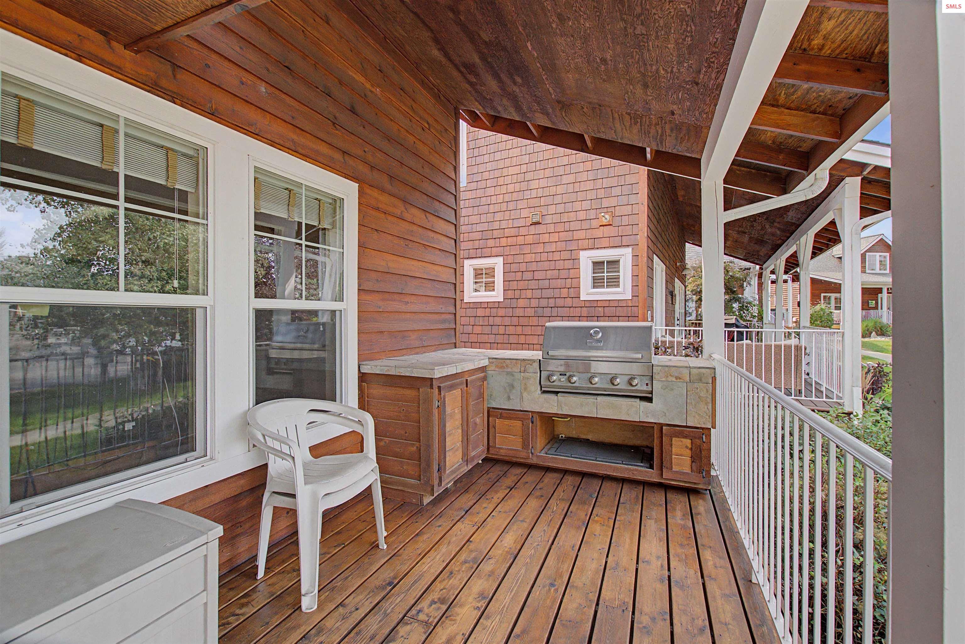 Property photo 2 for 224 Pomrankey Ln