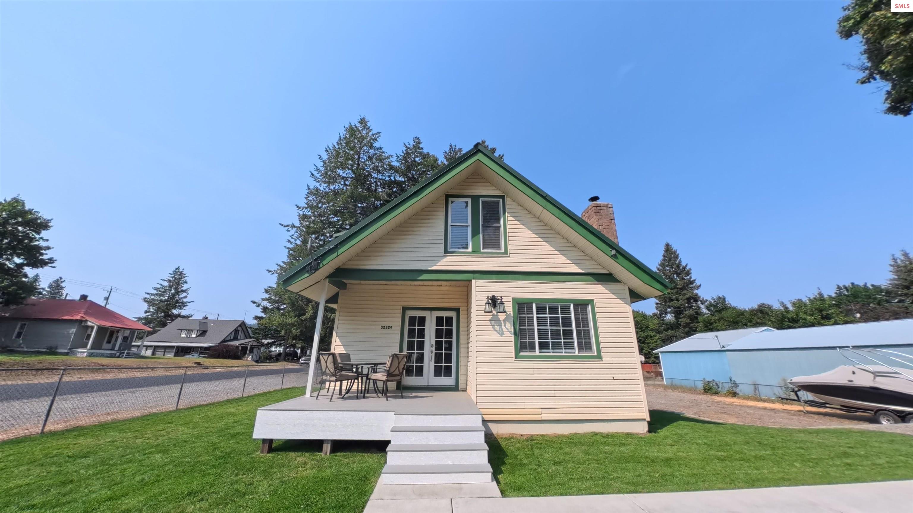 Property photo 2 for 32329 6th Ave