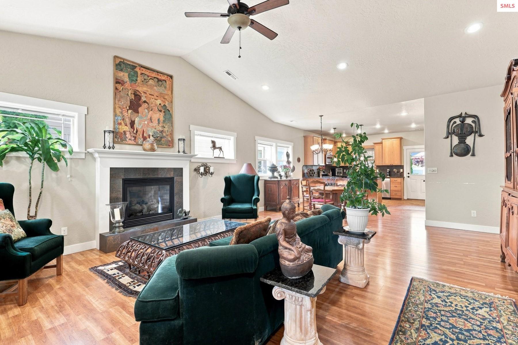Property photo 3 for 1402 River Rock Rd