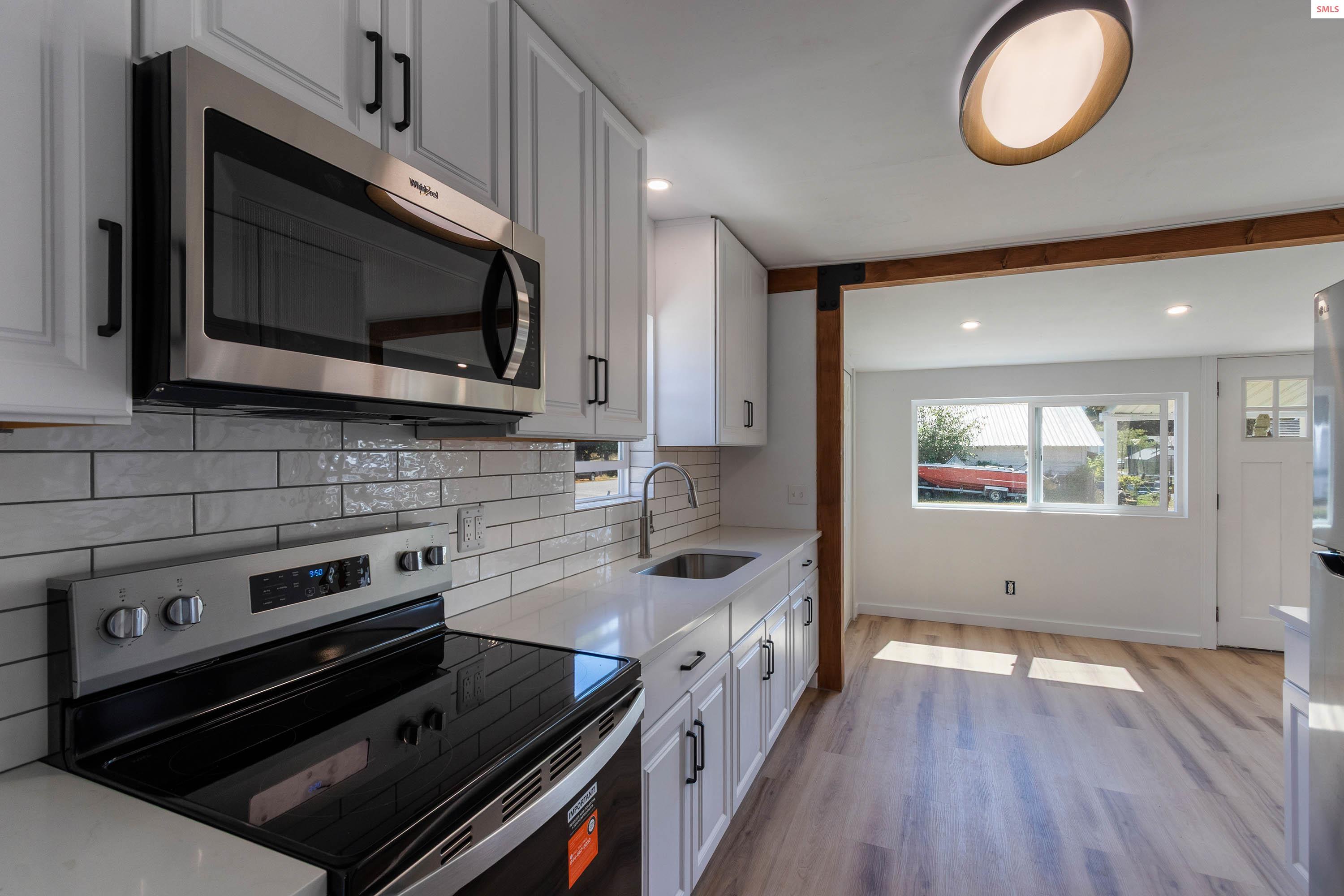 Property photo 2 for 274 2nd Street