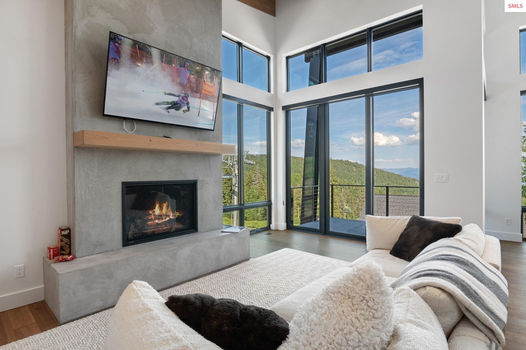 Front exterior of 36 The Glades