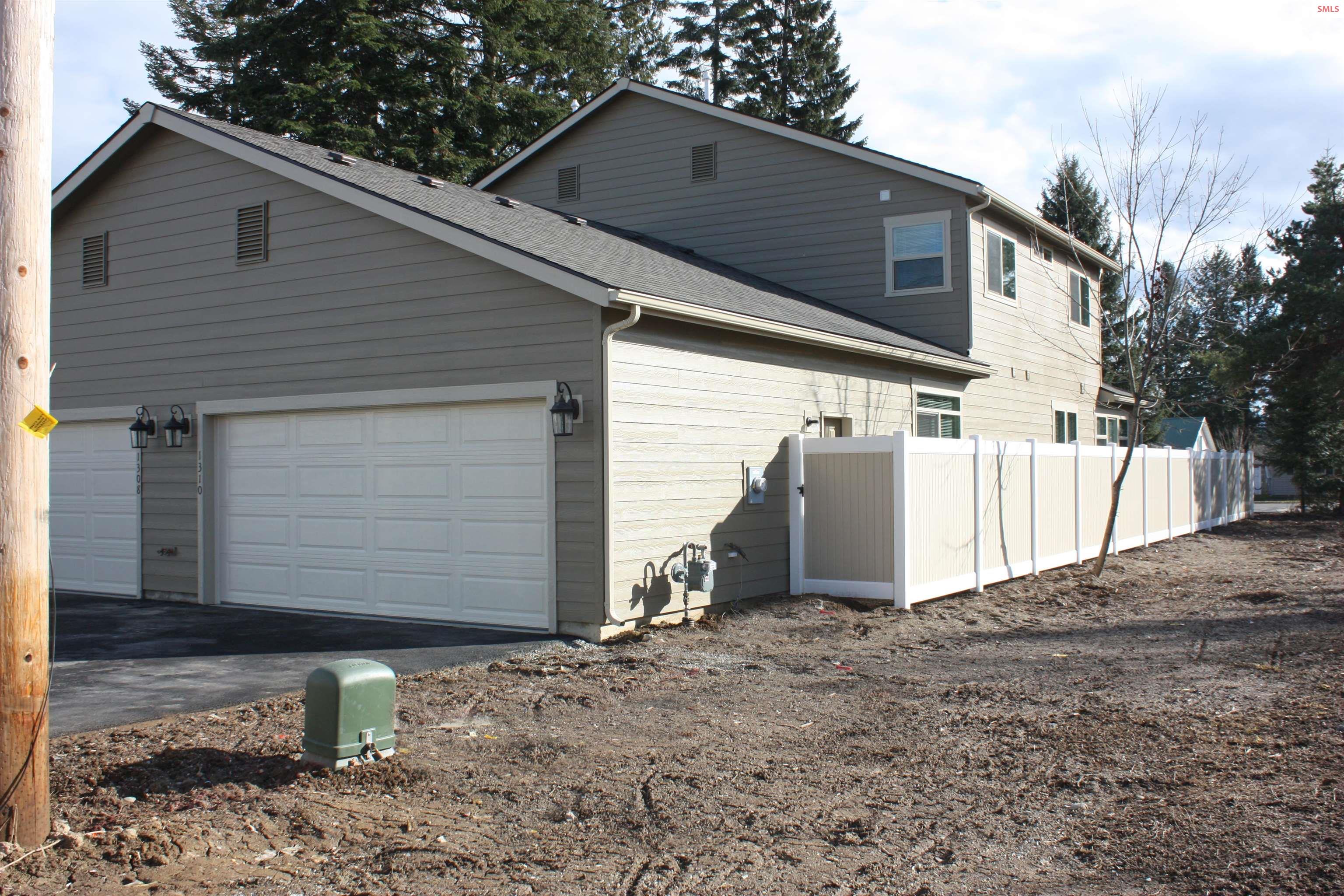 Property photo 2 for 1310 Larch