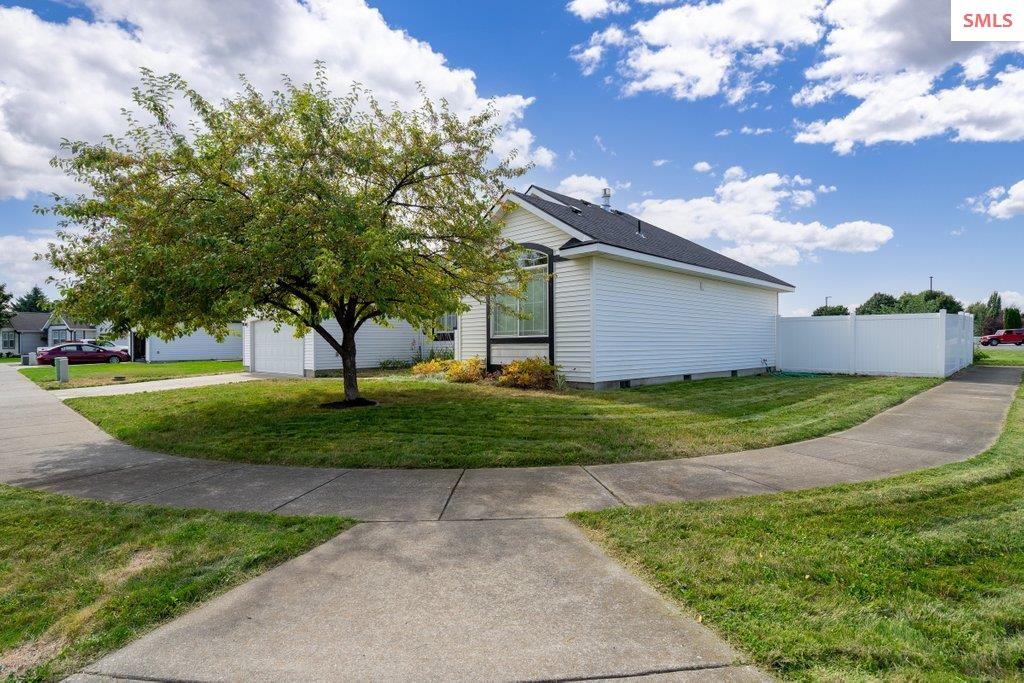 Property photo 2 for 8120 Ainsworth Dr