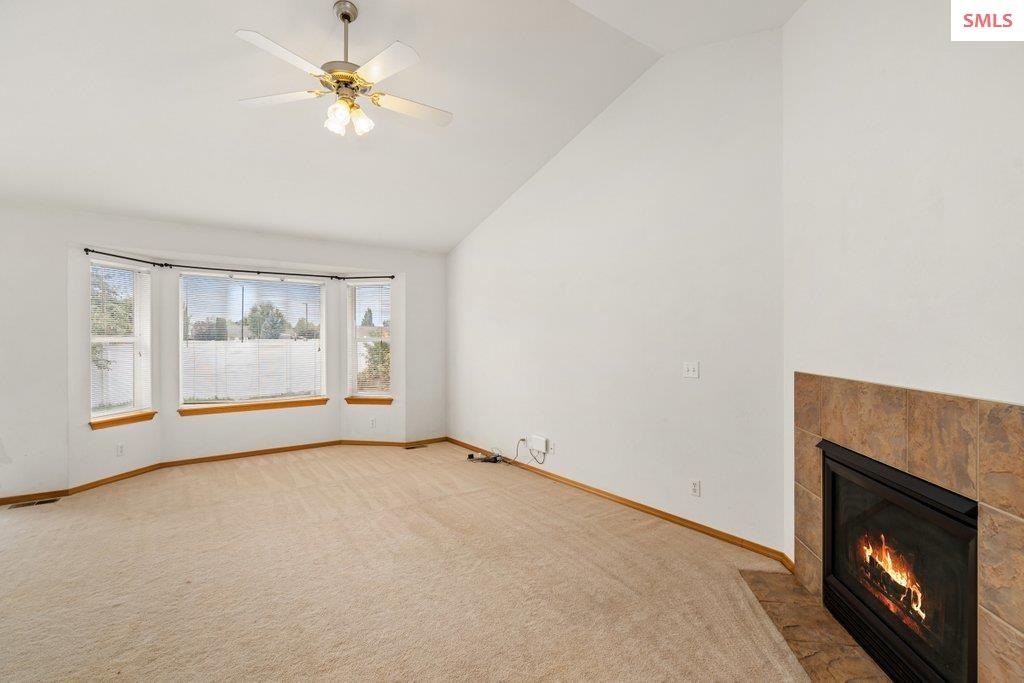 Property photo 3 for 8120 Ainsworth Dr