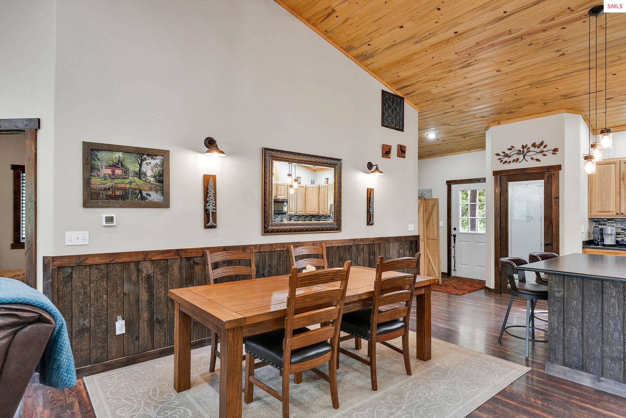 Property photo 3 for 648 Curley Creek