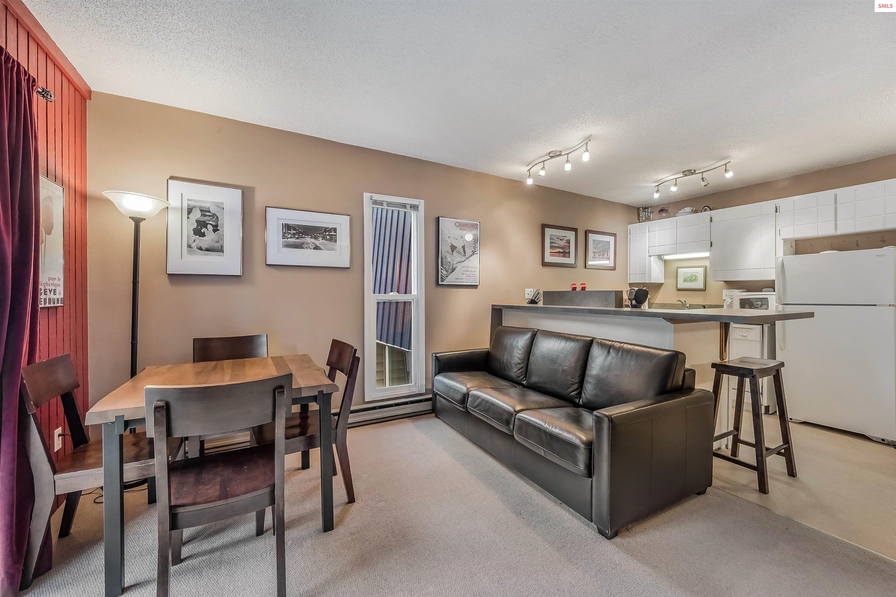 Property photo 2 for 495 Northwest Passage #305