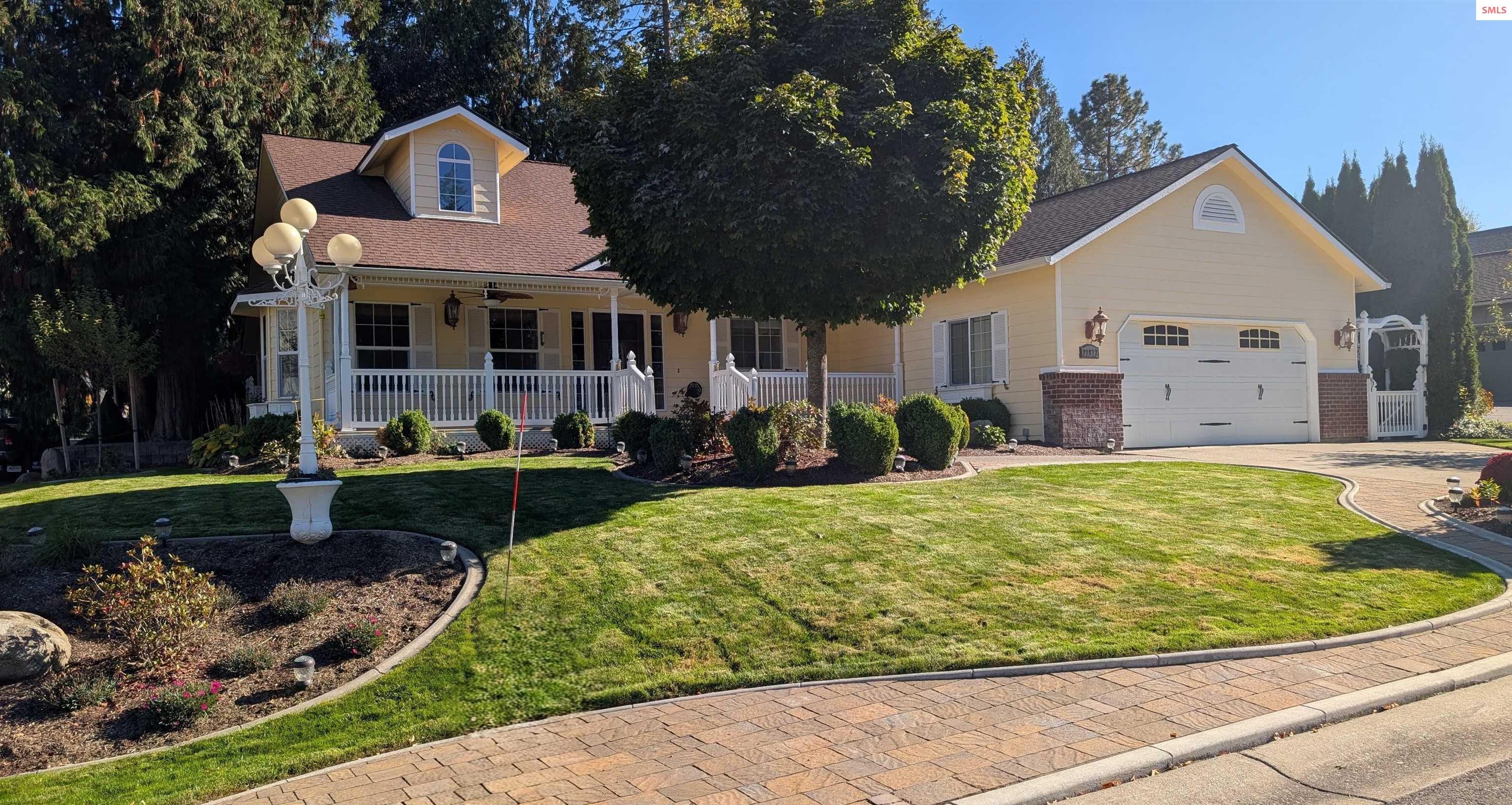 Front exterior of 21972 Molly Lane