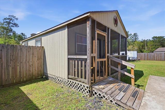 Mother-in-law suite exterior