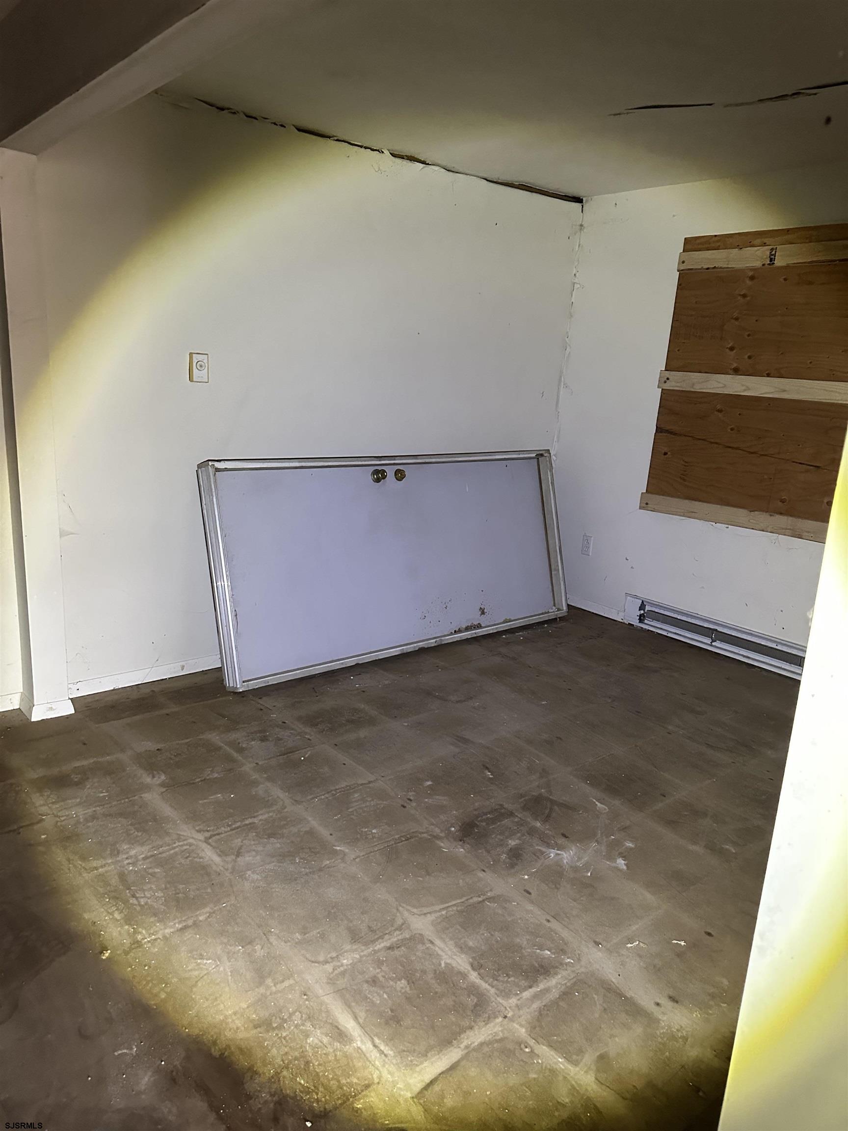 5837 White Horse Pike