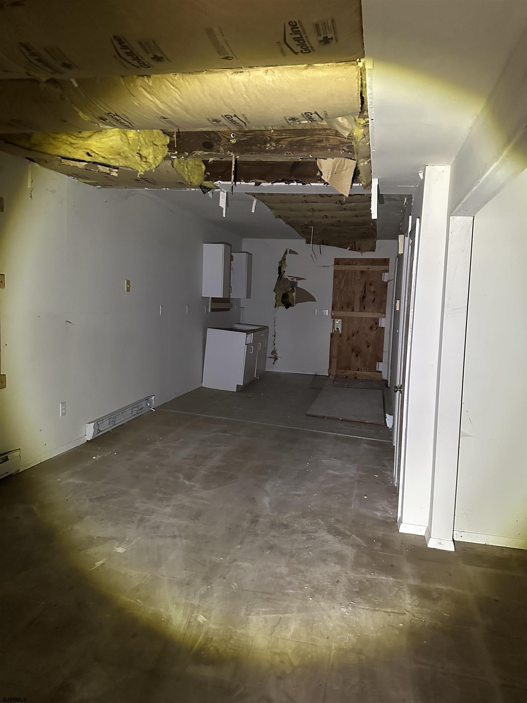 5837 White Horse Pike