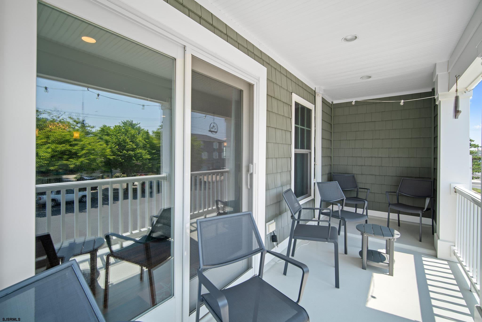587108 | Photo 21