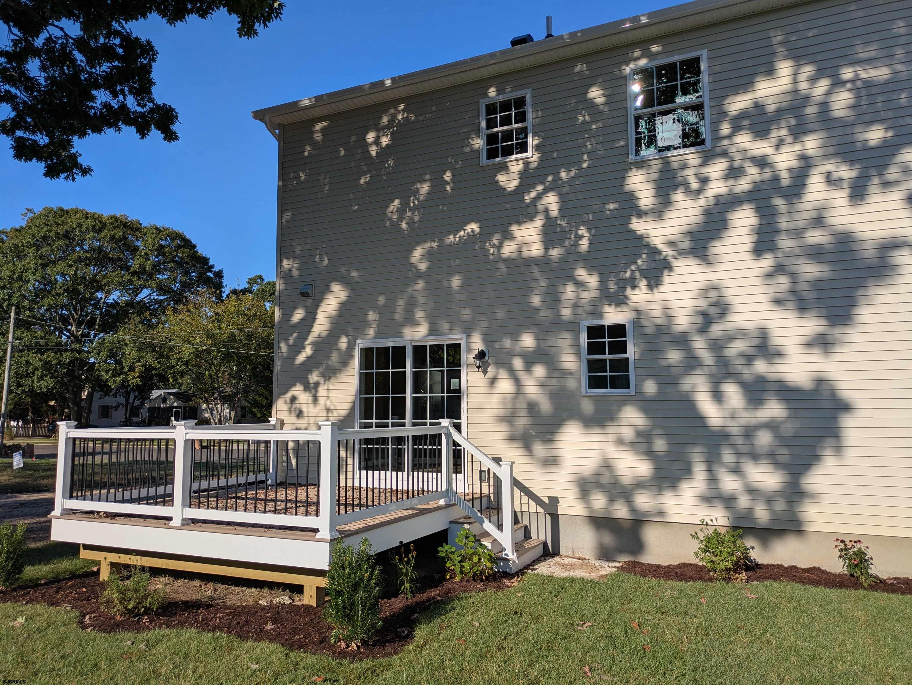 740 3rd St Street - Picture 1